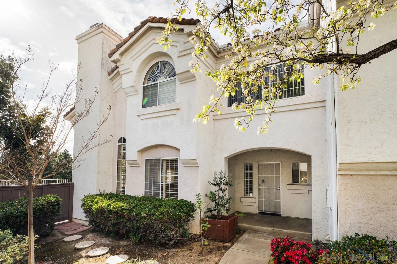 Detail Gallery Image 2 of 32 For 1892  Matin Cir  #173,  San Marcos,  CA 92069 - 4 Beds | 3/1 Baths