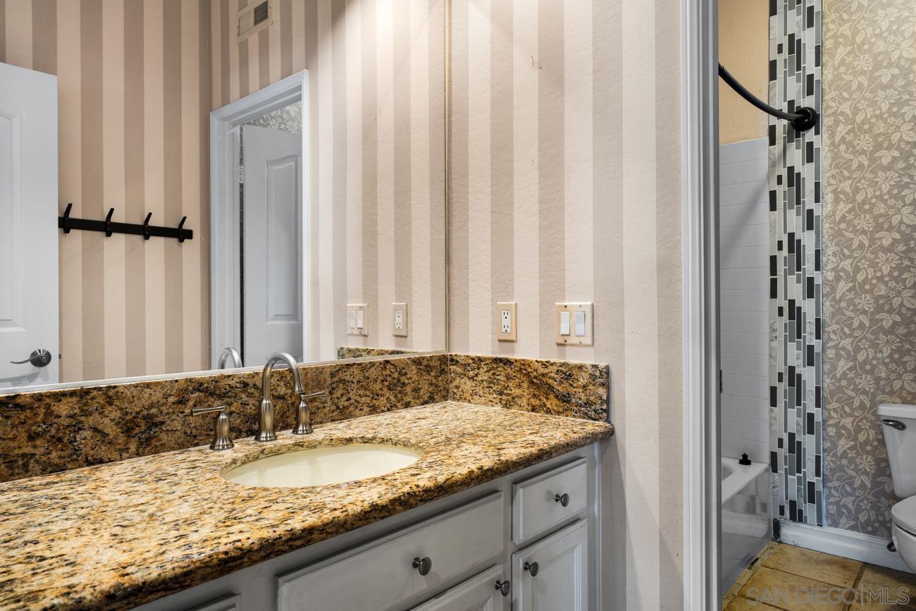 Detail Gallery Image 23 of 32 For 1892  Matin Cir  #173,  San Marcos,  CA 92069 - 4 Beds | 3/1 Baths