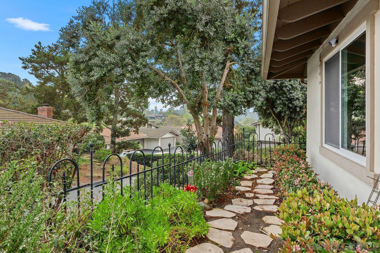 Detail Gallery Image 36 of 40 For 115  Vallarta Ct, Solana Beach,  CA 92075 - 2 Beds | 2 Baths