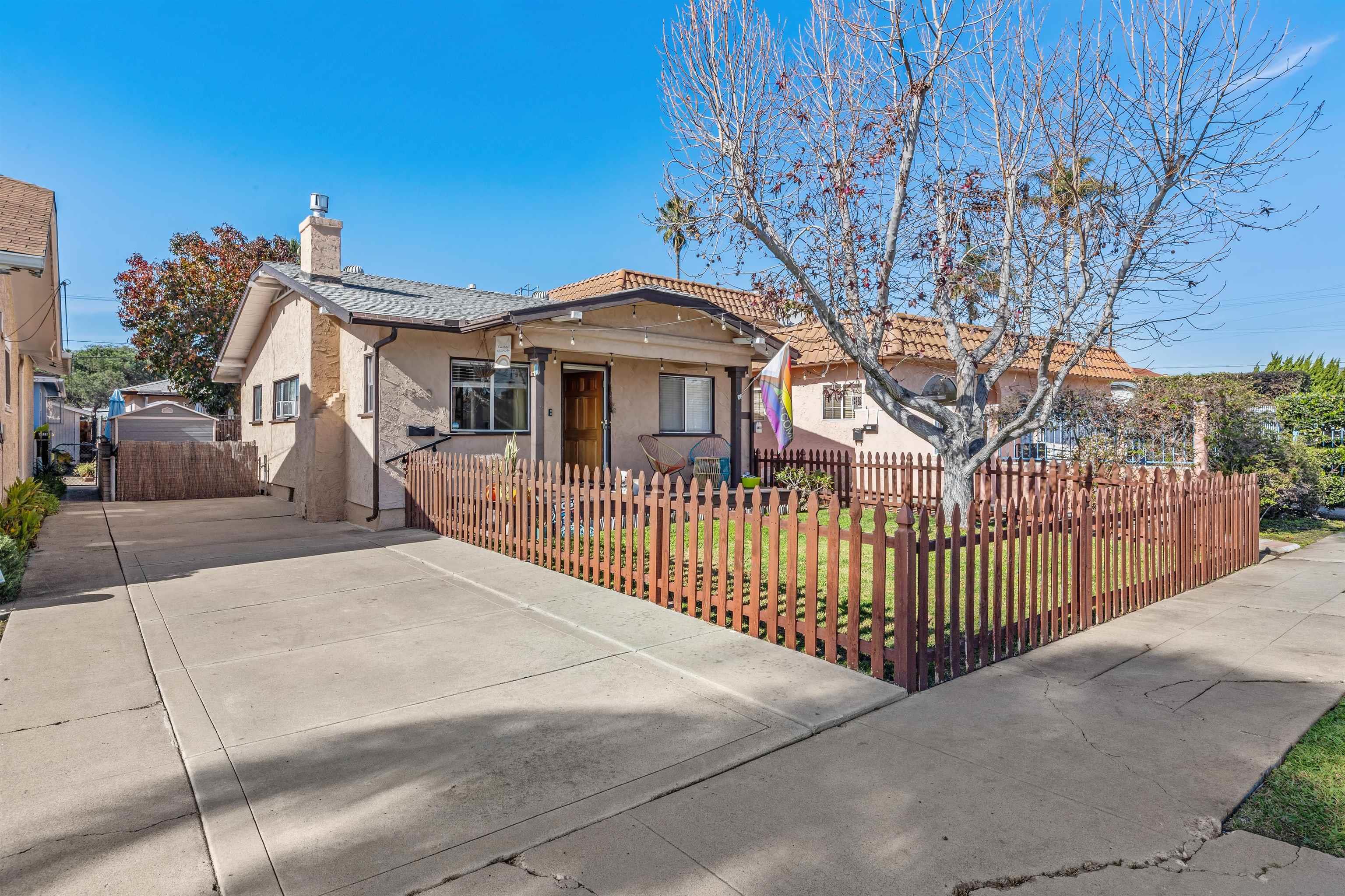 Detail Gallery Image 2 of 53 For 4830-4832  Utah St, San Diego,  CA 92116 - – Beds | – Baths