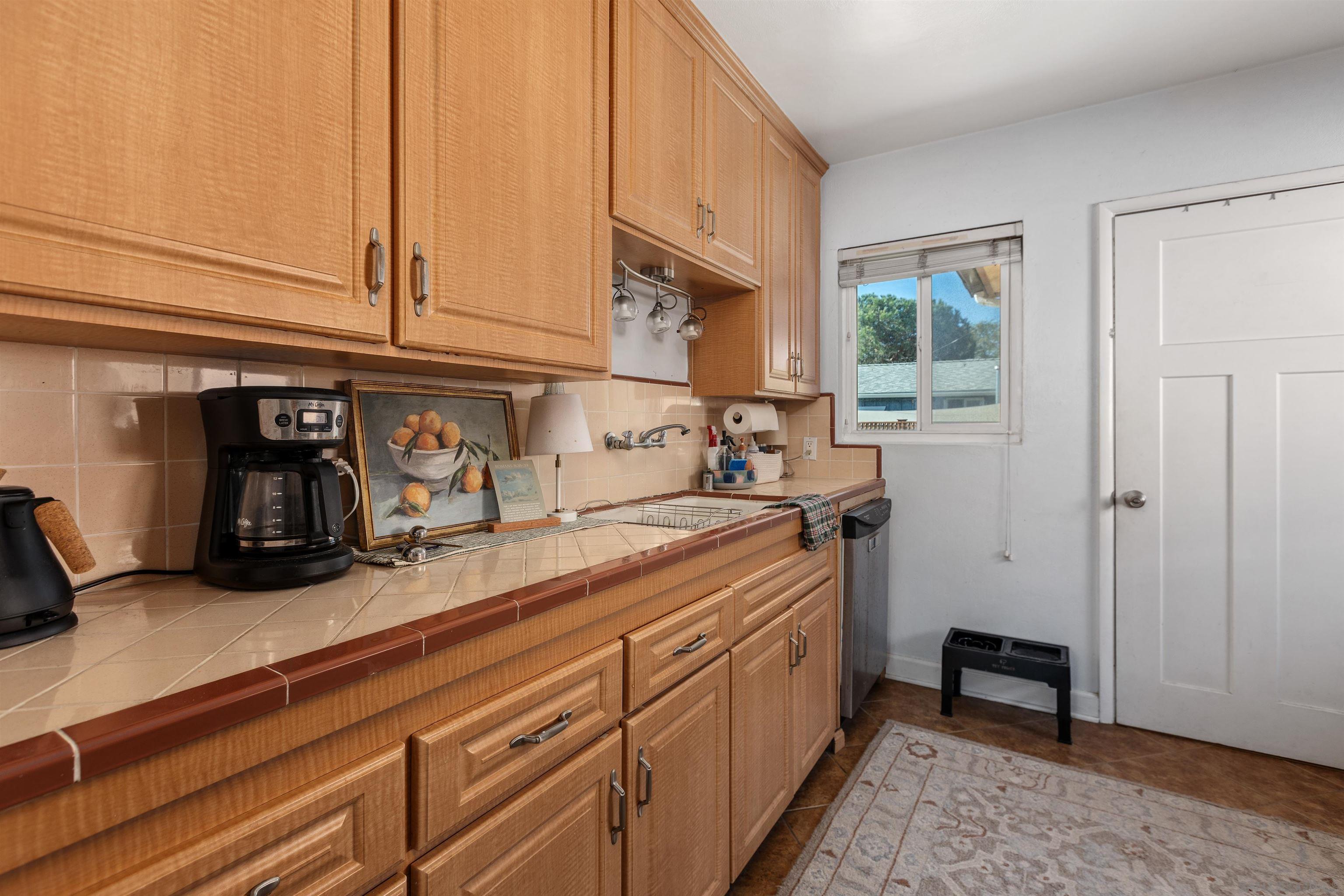 Detail Gallery Image 27 of 53 For 4830-4832  Utah St, San Diego,  CA 92116 - – Beds | – Baths