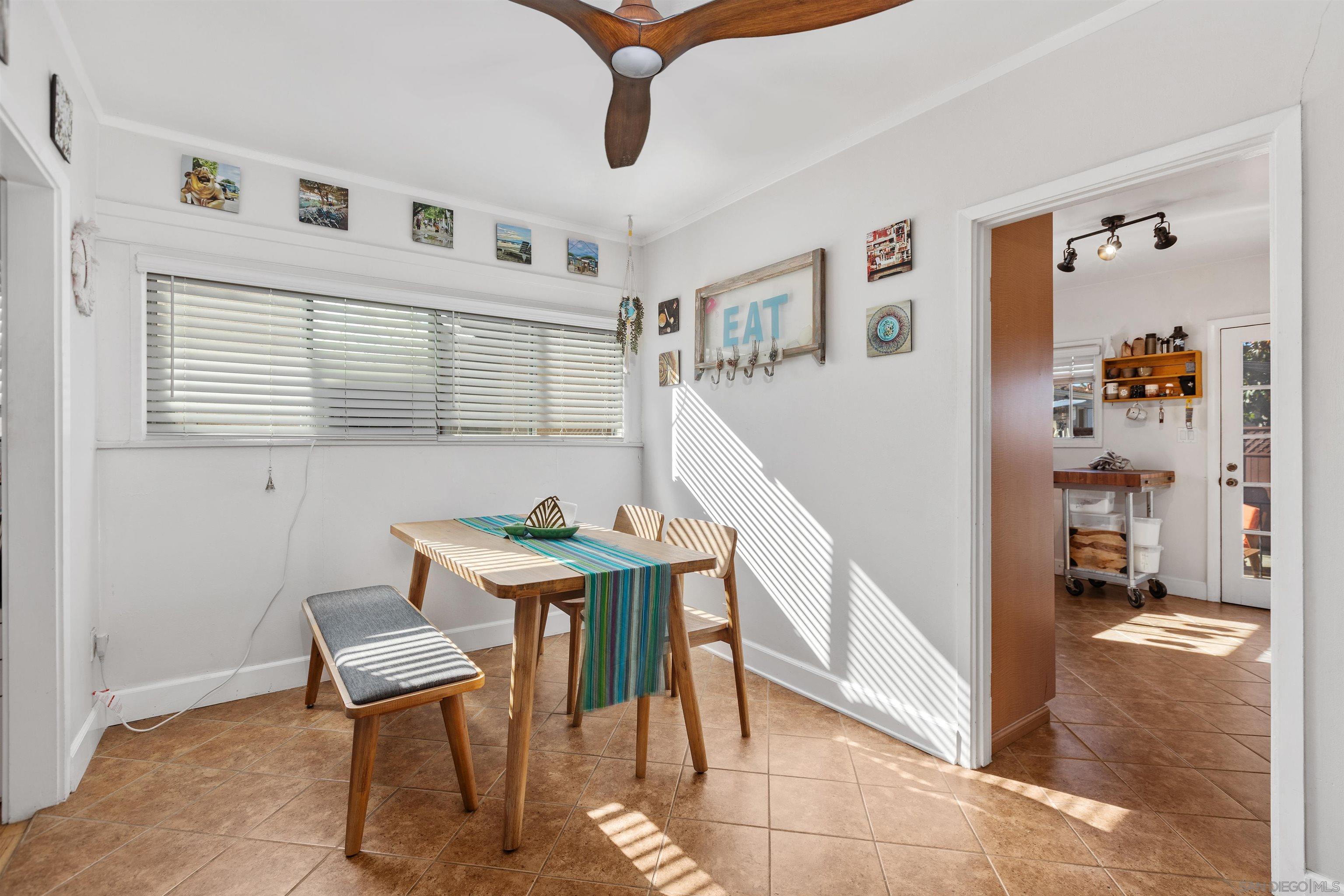 Detail Gallery Image 7 of 53 For 4830-4832  Utah St, San Diego,  CA 92116 - – Beds | – Baths