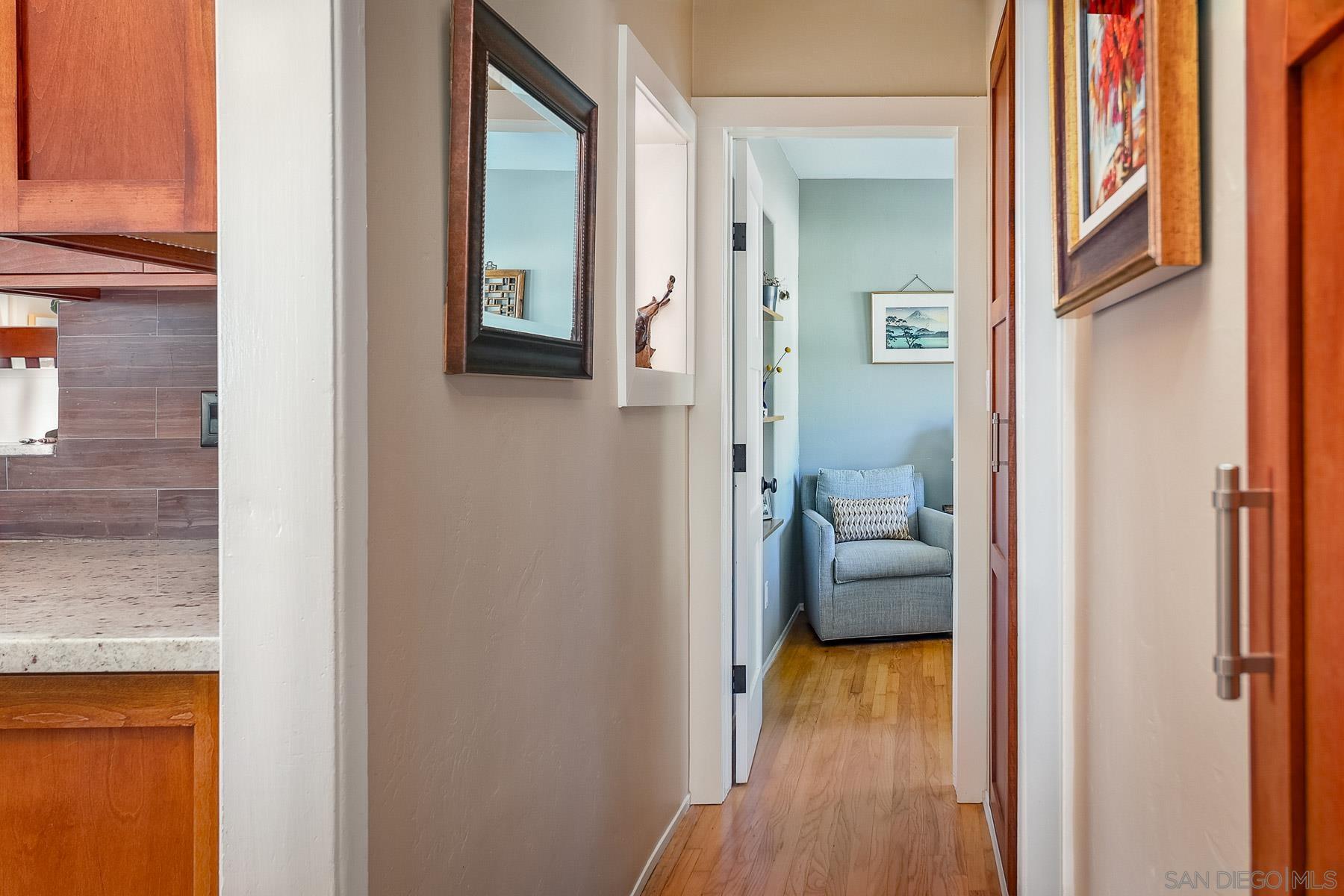 Detail Gallery Image 17 of 42 For 4506  Point Loma Ave, San Diego,  CA 92107 - 4 Beds | 3 Baths