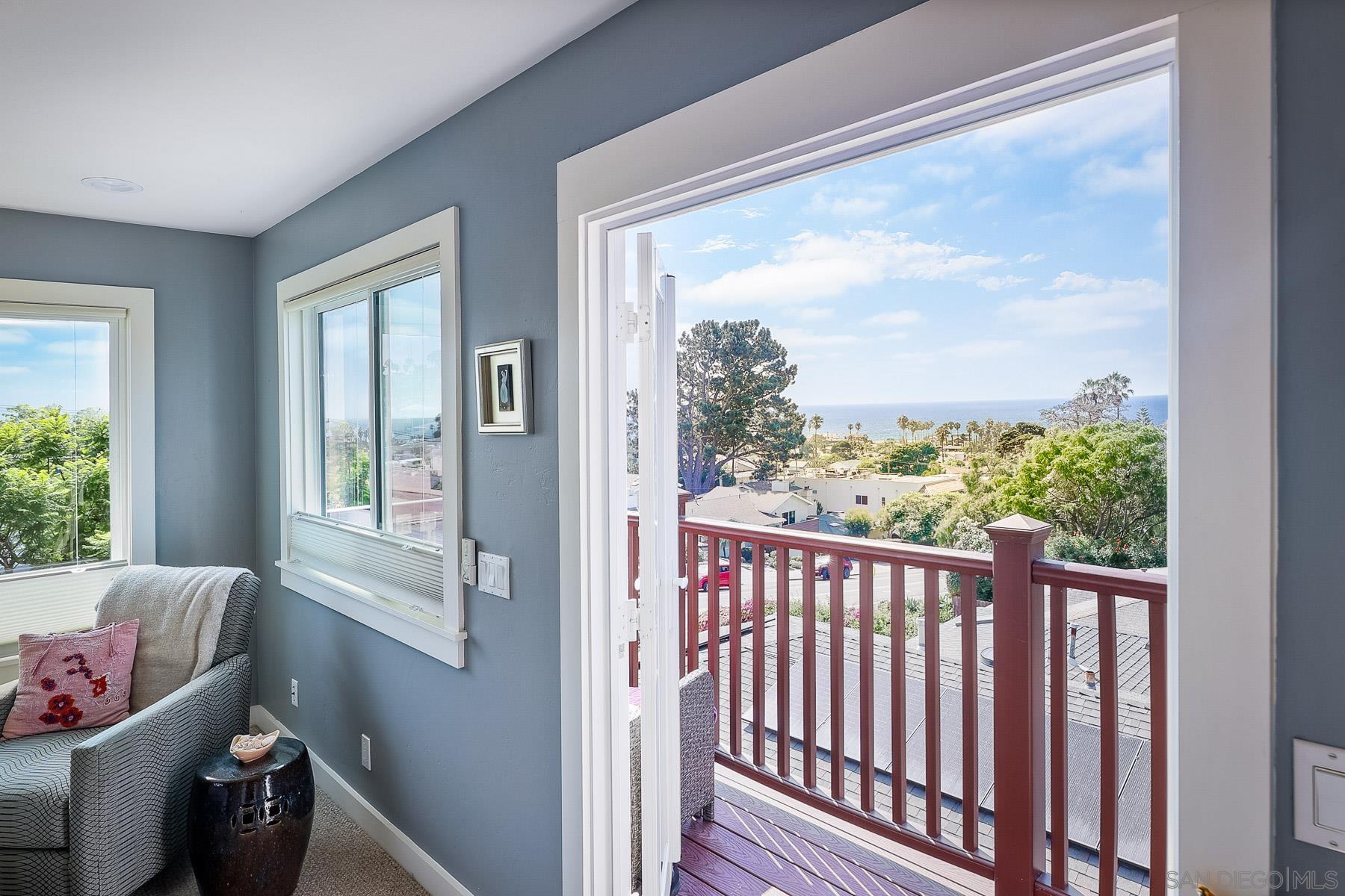 Detail Gallery Image 29 of 42 For 4506  Point Loma Ave, San Diego,  CA 92107 - 4 Beds | 3 Baths