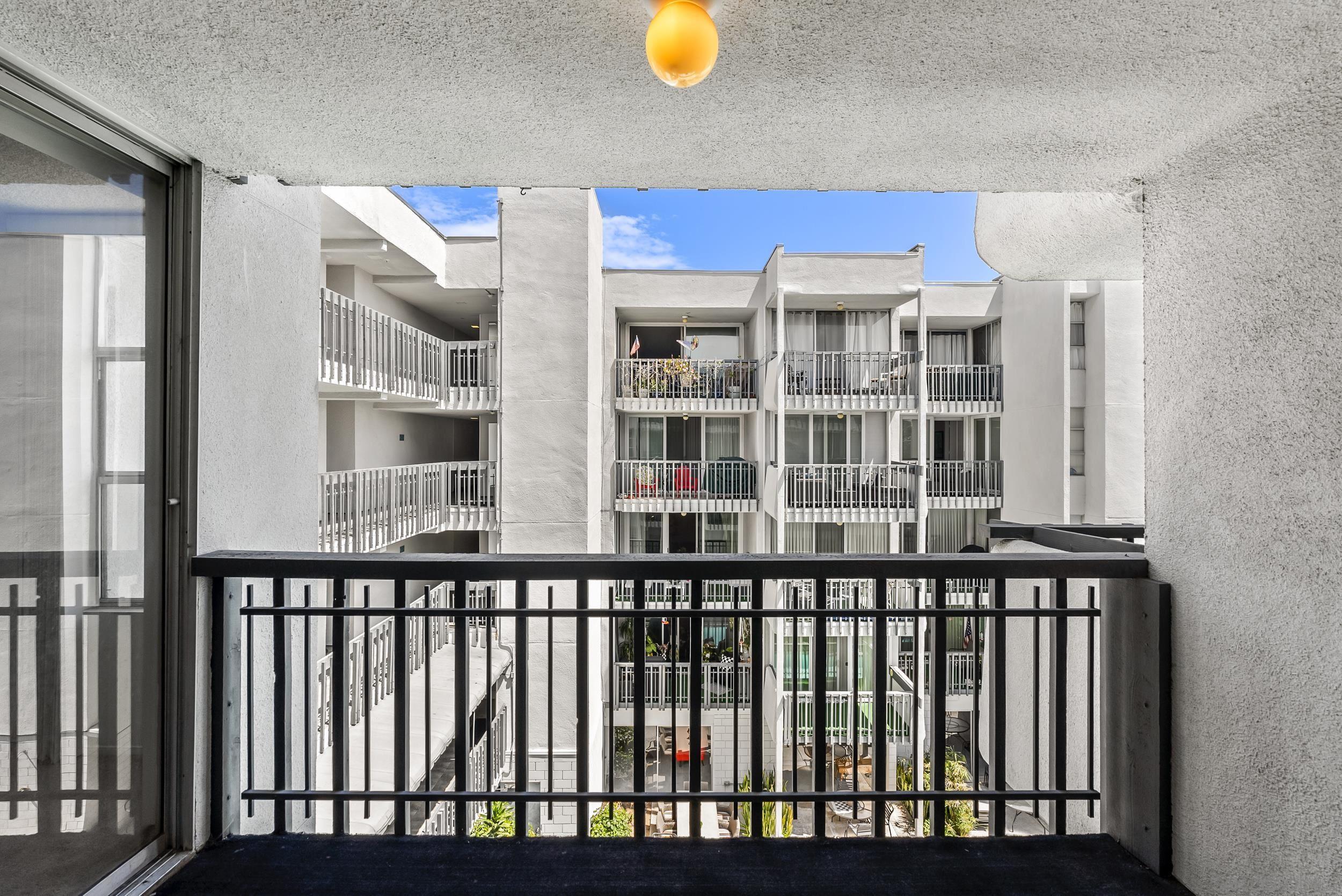 Detail Gallery Image 12 of 36 For 727  Sapphire St  #301,  San Diego,  CA 92109 - 2 Beds | 2 Baths