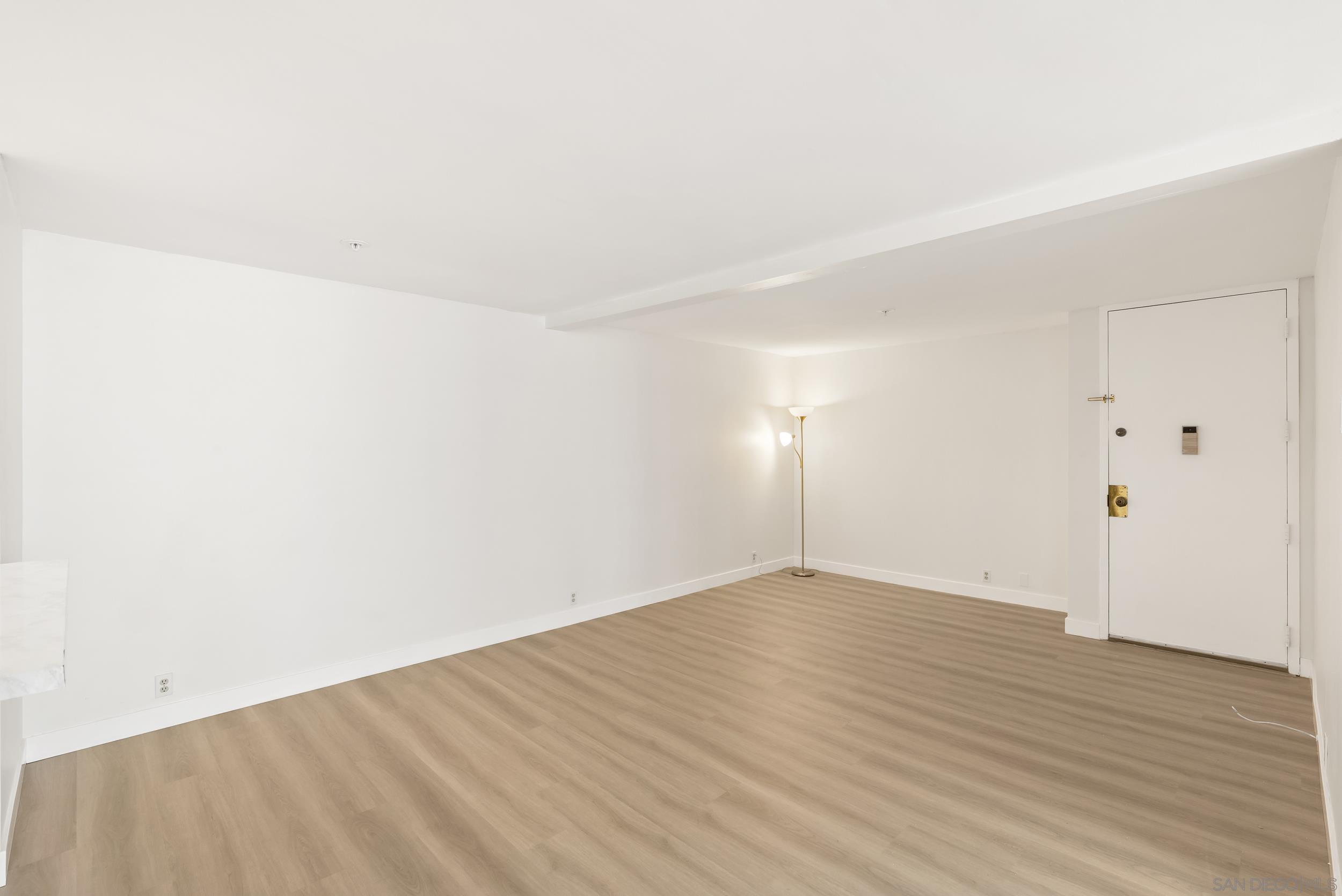 Detail Gallery Image 7 of 36 For 727  Sapphire St  #301,  San Diego,  CA 92109 - 2 Beds | 2 Baths