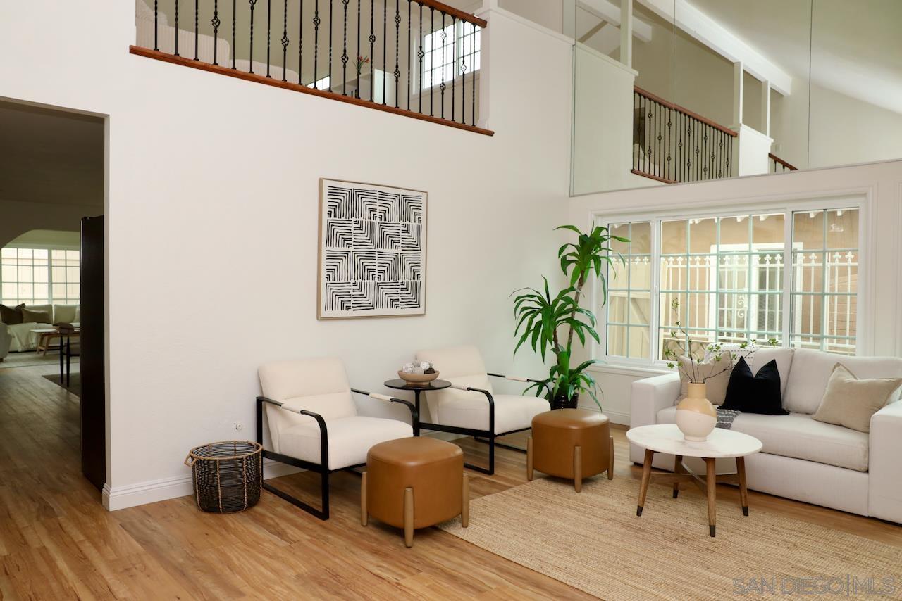 Detail Gallery Image 3 of 40 For 8907  Taurus Place, San Diego,  CA 92126 - 5 Beds | 3 Baths