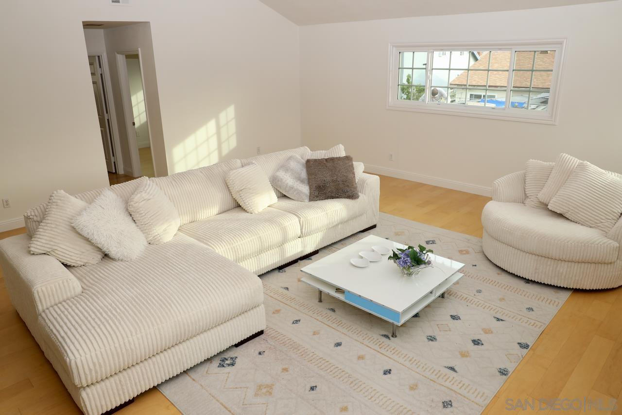 Detail Gallery Image 28 of 40 For 8907  Taurus Place, San Diego,  CA 92126 - 5 Beds | 3 Baths