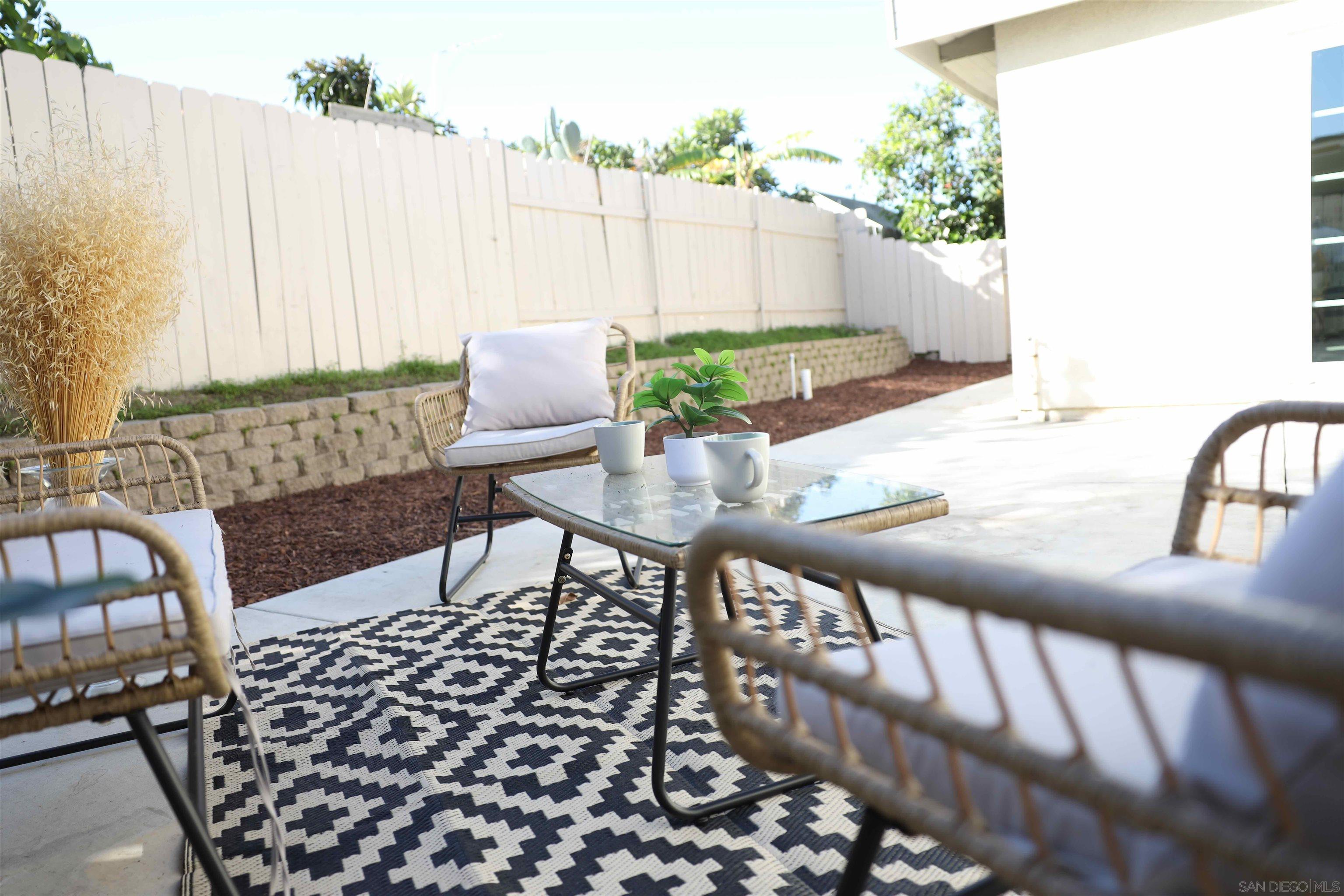 Detail Gallery Image 34 of 40 For 8907  Taurus Place, San Diego,  CA 92126 - 5 Beds | 3 Baths