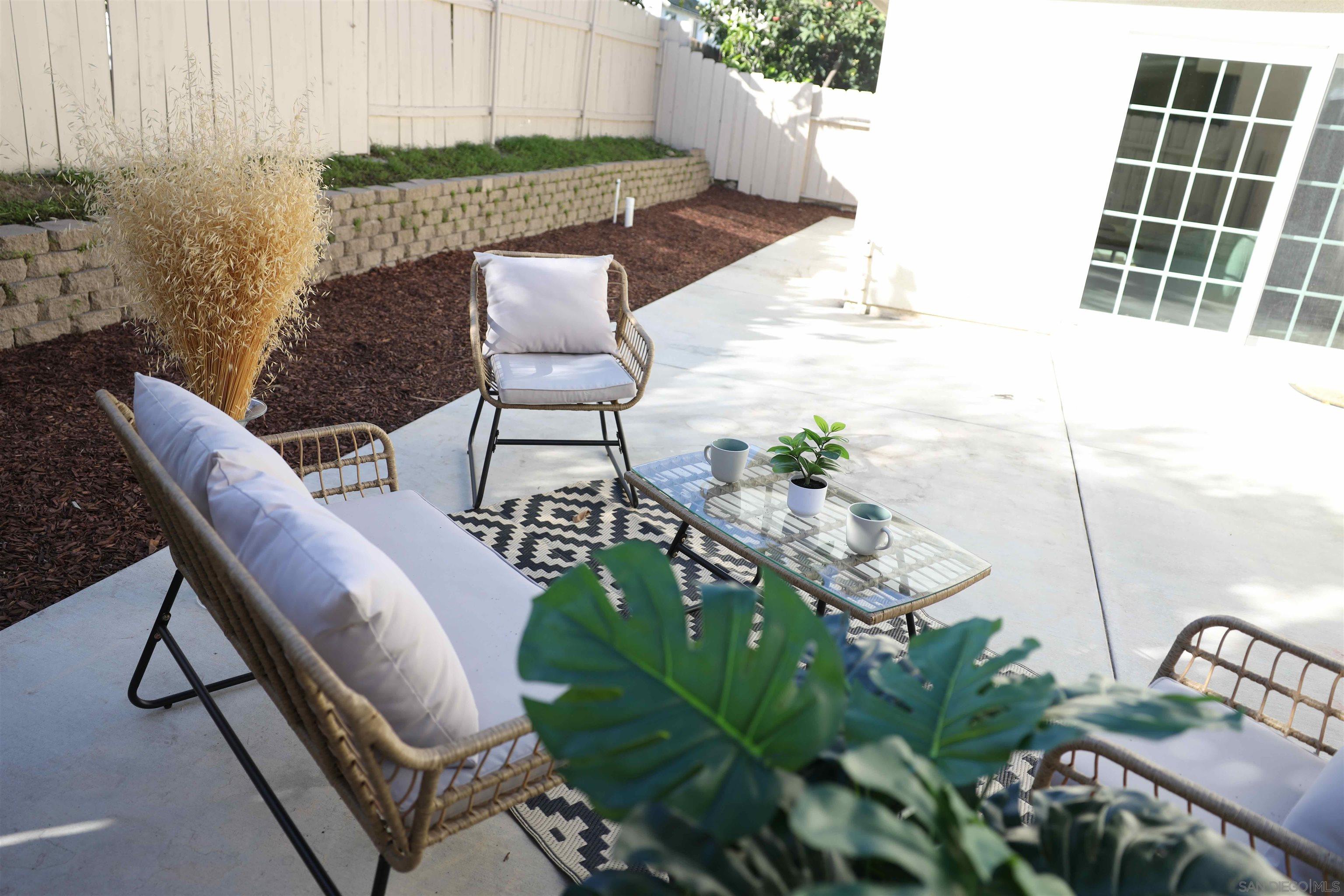 Detail Gallery Image 35 of 40 For 8907  Taurus Place, San Diego,  CA 92126 - 5 Beds | 3 Baths