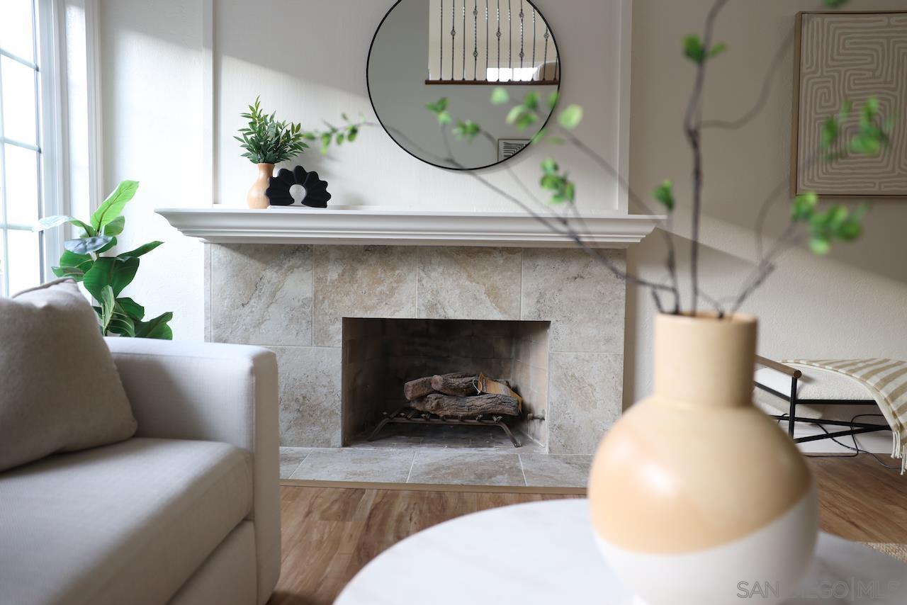 Detail Gallery Image 6 of 40 For 8907  Taurus Place, San Diego,  CA 92126 - 5 Beds | 3 Baths