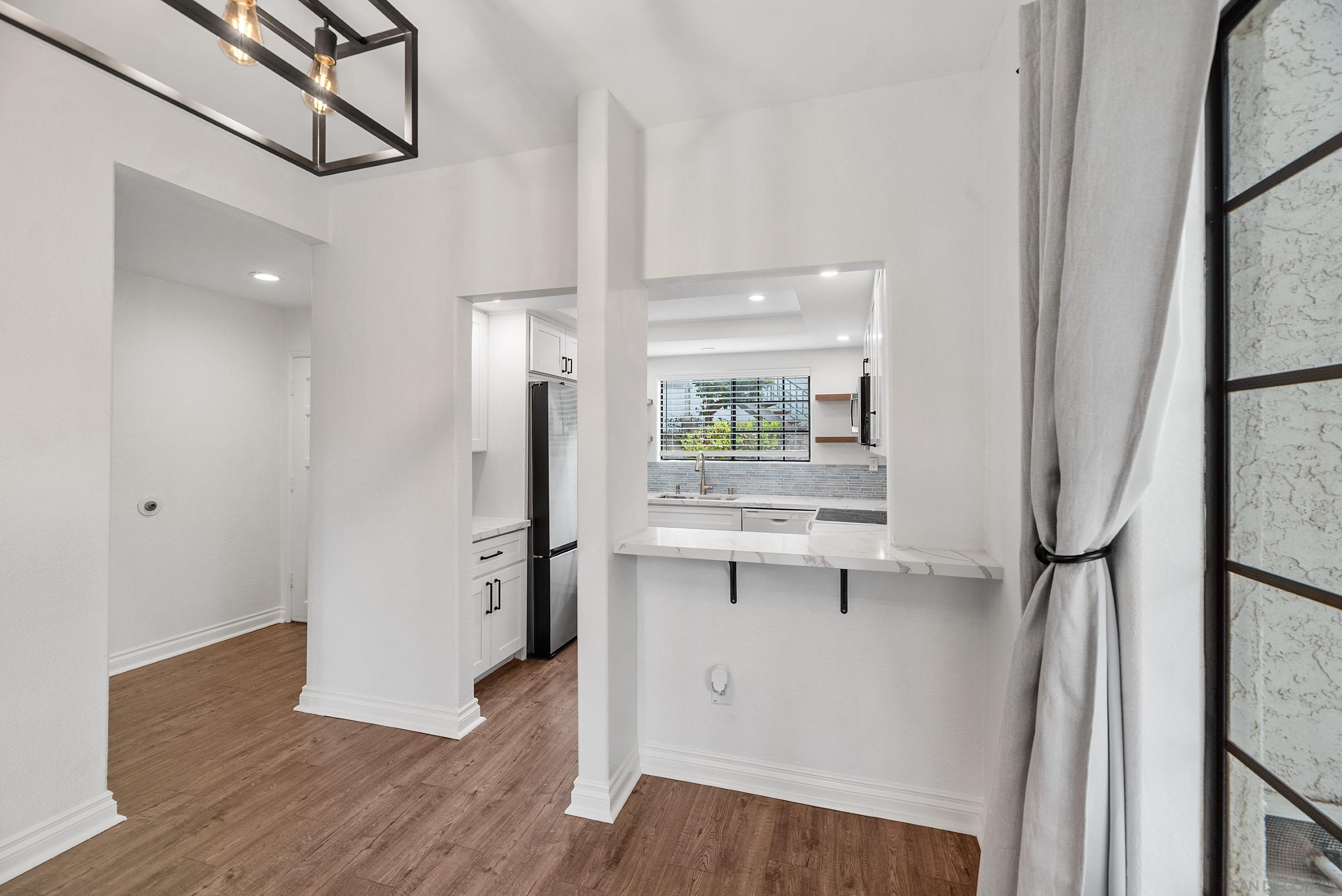 Detail Gallery Image 19 of 50 For 16232  Avenida Venusto  #B,  San Diego,  CA 92128 - 3 Beds | 2 Baths