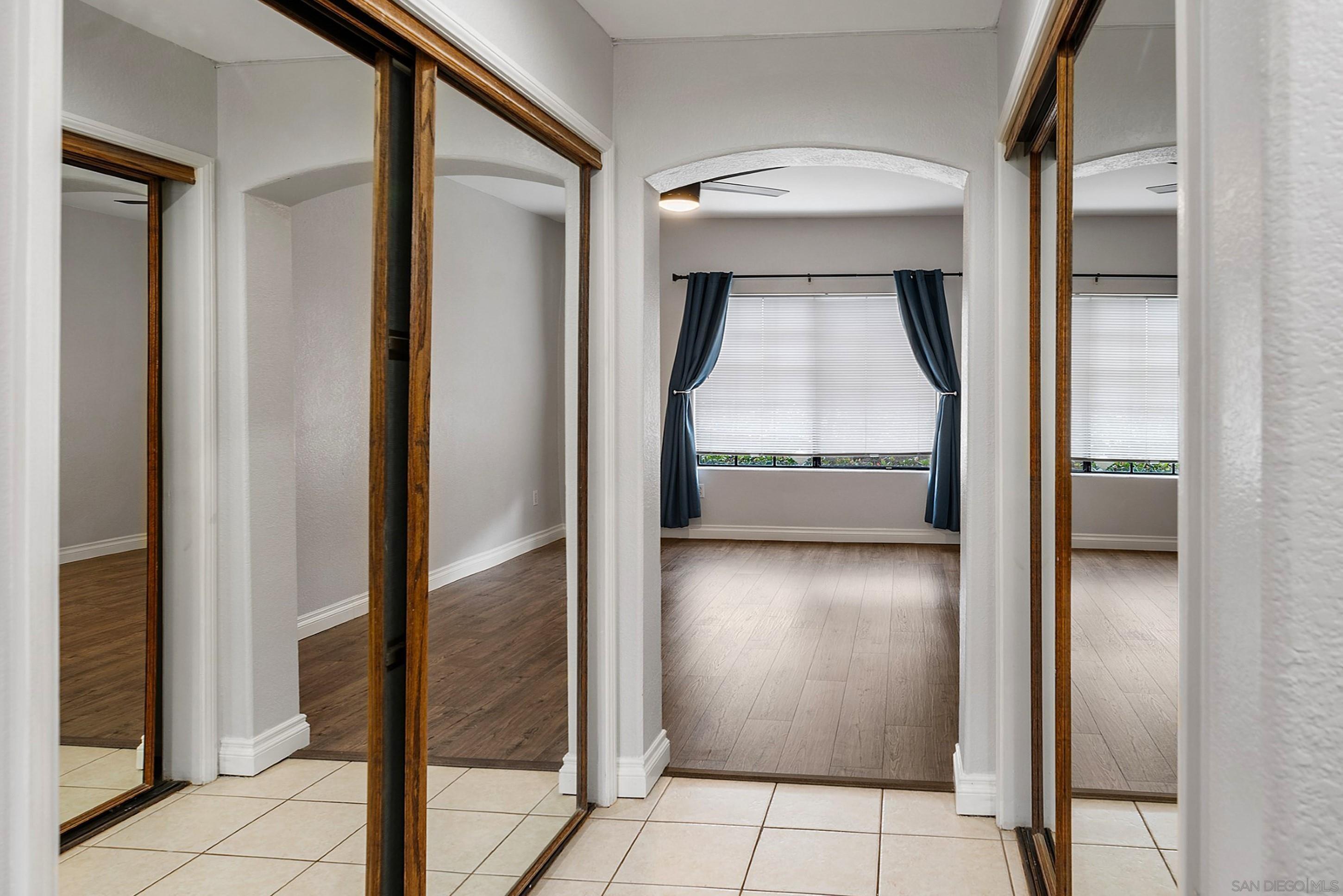 Detail Gallery Image 35 of 50 For 16232  Avenida Venusto  #B,  San Diego,  CA 92128 - 3 Beds | 2 Baths