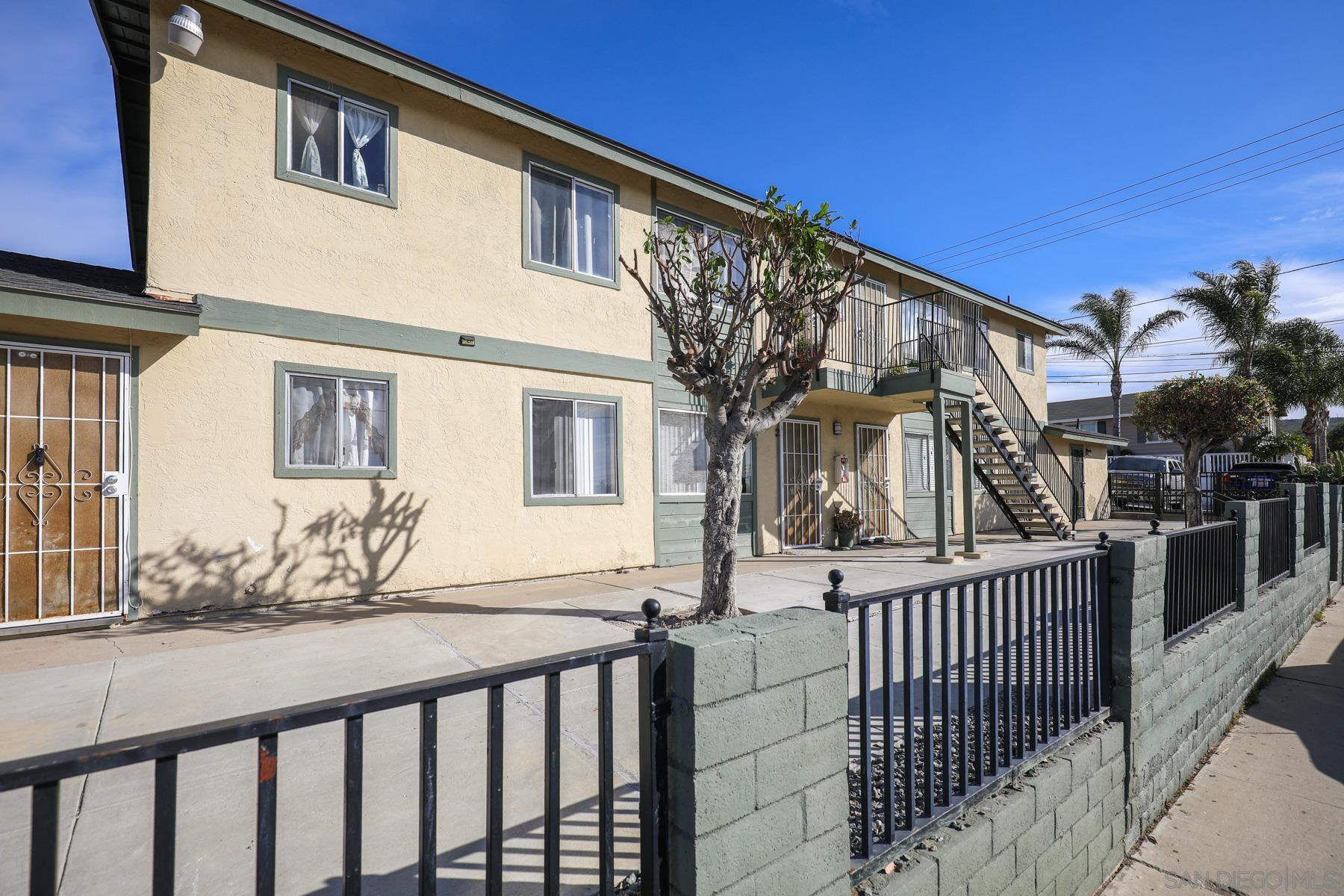 Detail Gallery Image 3 of 11 For 200 E Park Avenue, San Ysidro,  CA 92173 - – Beds | – Baths