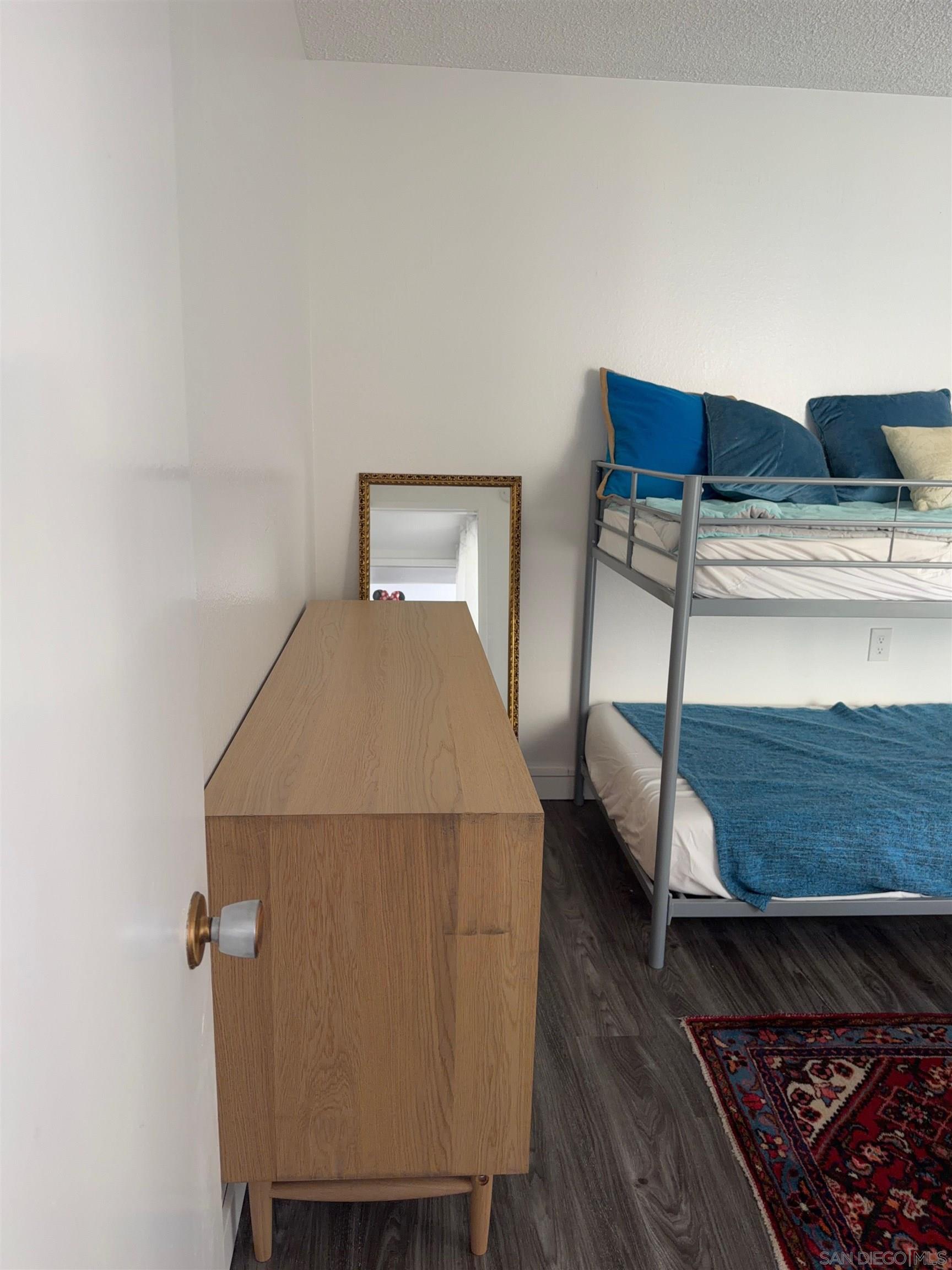 Detail Gallery Image 6 of 10 For 243  Calle Aragon  #G,  Laguna Hills,  CA 92637 - 2 Beds | 1 Baths