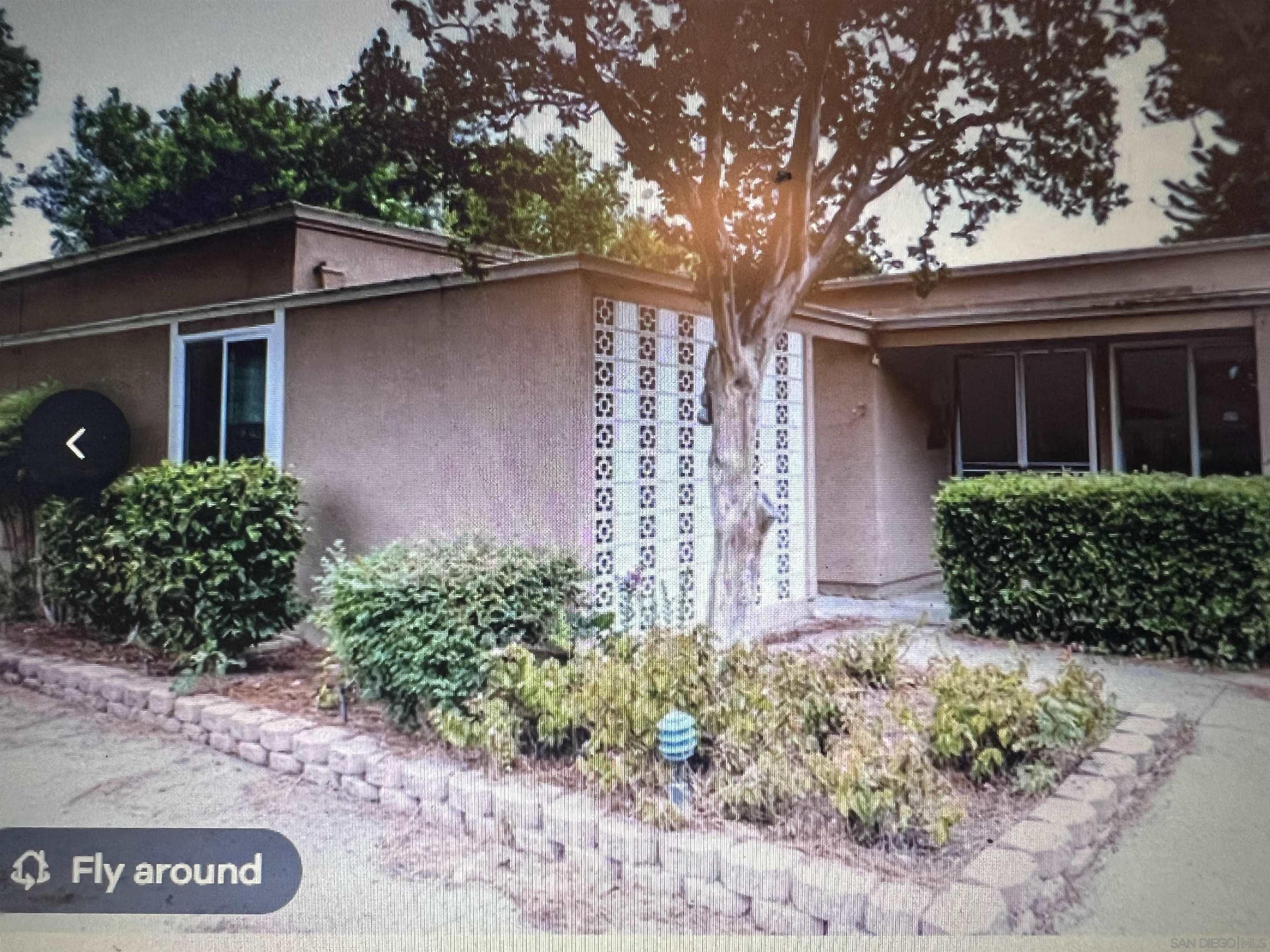 Detail Gallery Image 10 of 10 For 243  Calle Aragon  #G,  Laguna Hills,  CA 92637 - 2 Beds | 1 Baths