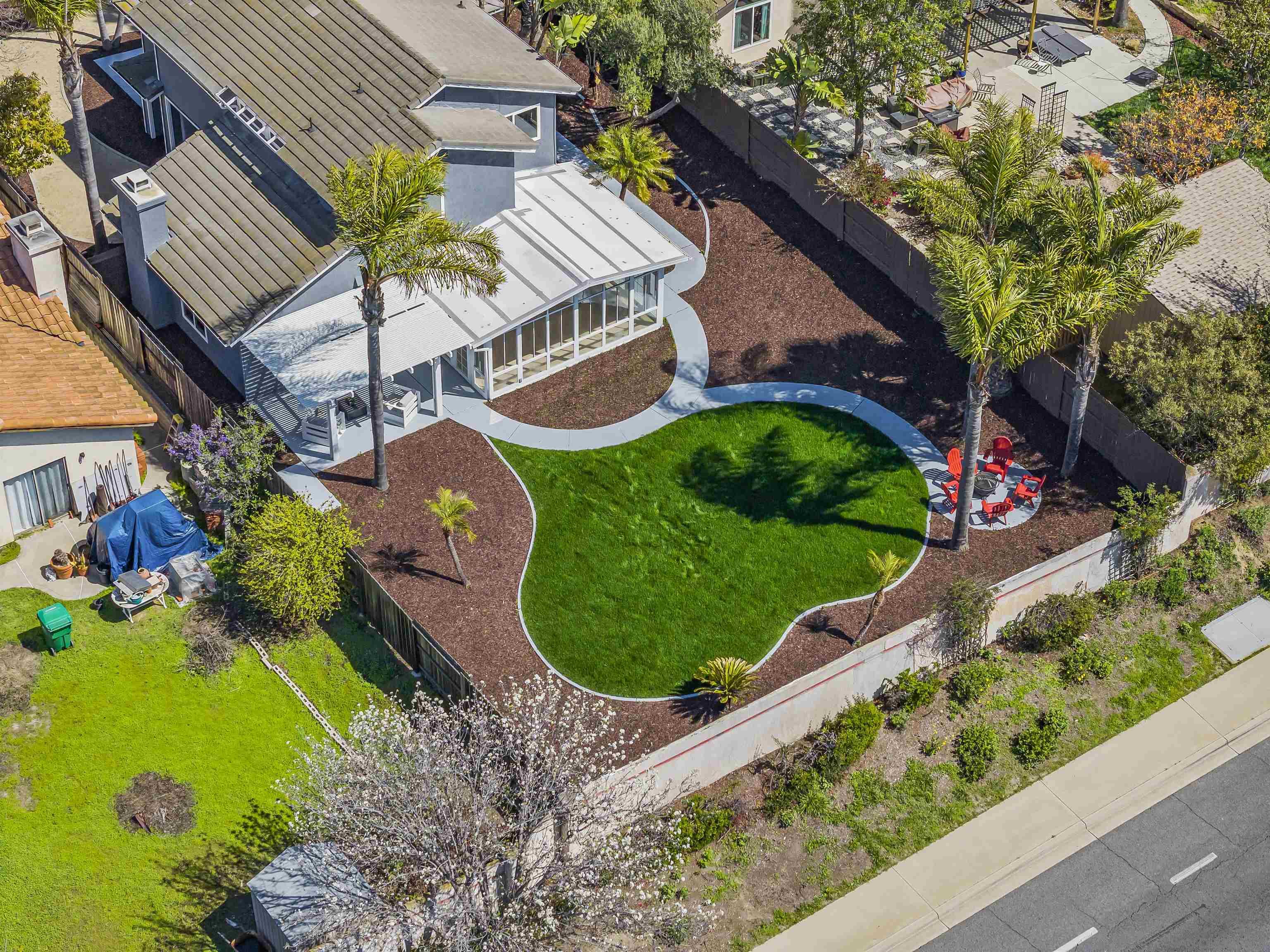 Detail Gallery Image 2 of 59 For 1513  Powell Rd, Oceanside,  CA 92056 - 4 Beds | 3 Baths