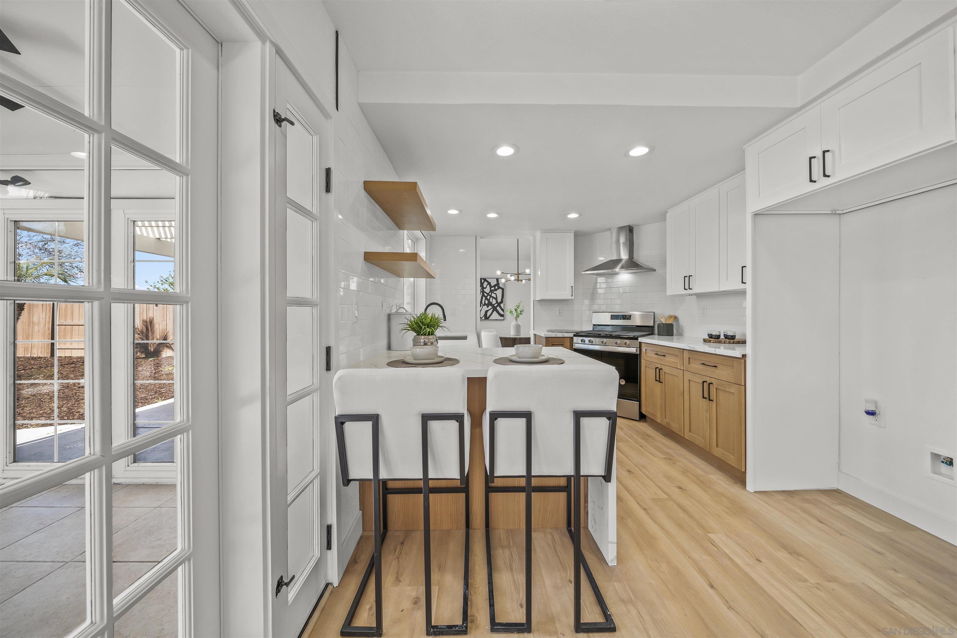 Detail Gallery Image 12 of 59 For 1513  Powell Rd, Oceanside,  CA 92056 - 4 Beds | 3 Baths