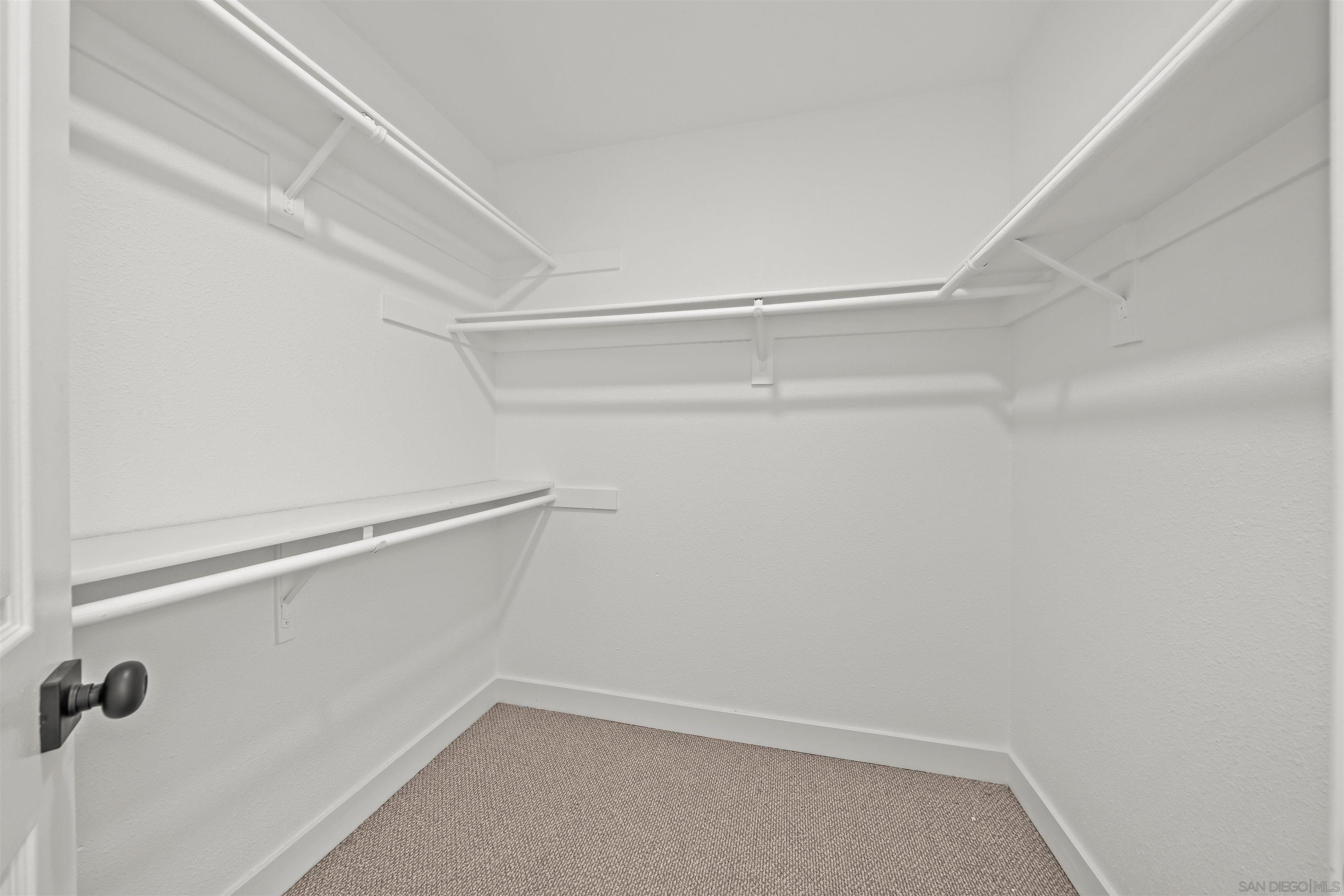 Detail Gallery Image 25 of 59 For 1513  Powell Rd, Oceanside,  CA 92056 - 4 Beds | 3 Baths