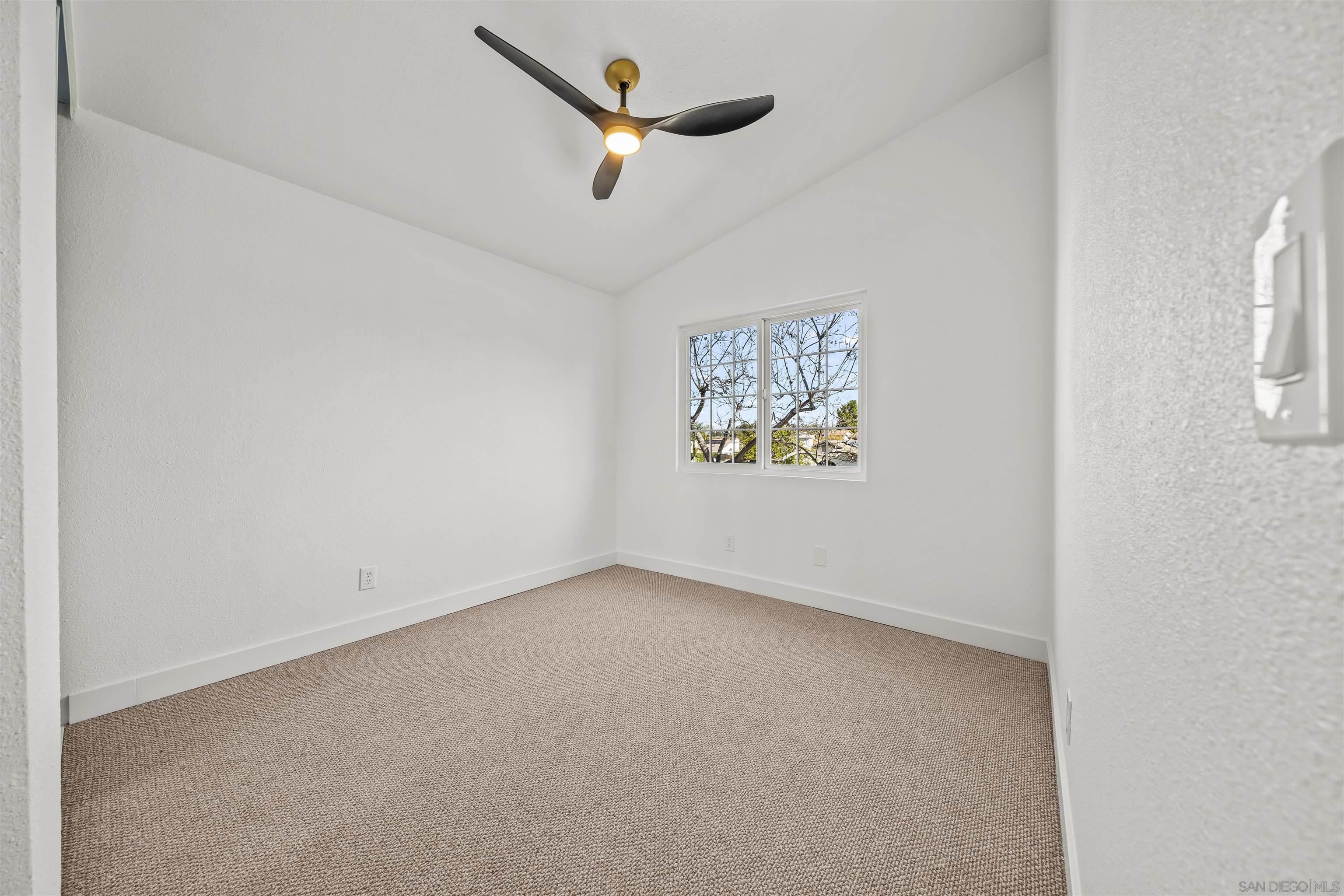 Detail Gallery Image 32 of 59 For 1513  Powell Rd, Oceanside,  CA 92056 - 4 Beds | 3 Baths