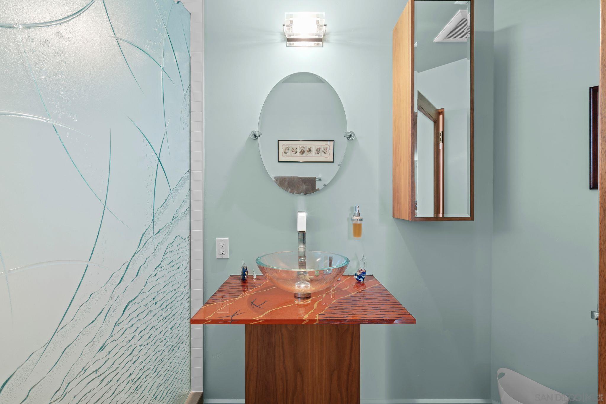 Detail Gallery Image 28 of 48 For 150  Juniper Ave, Carlsbad,  CA 92008 - 3 Beds | 2/2 Baths