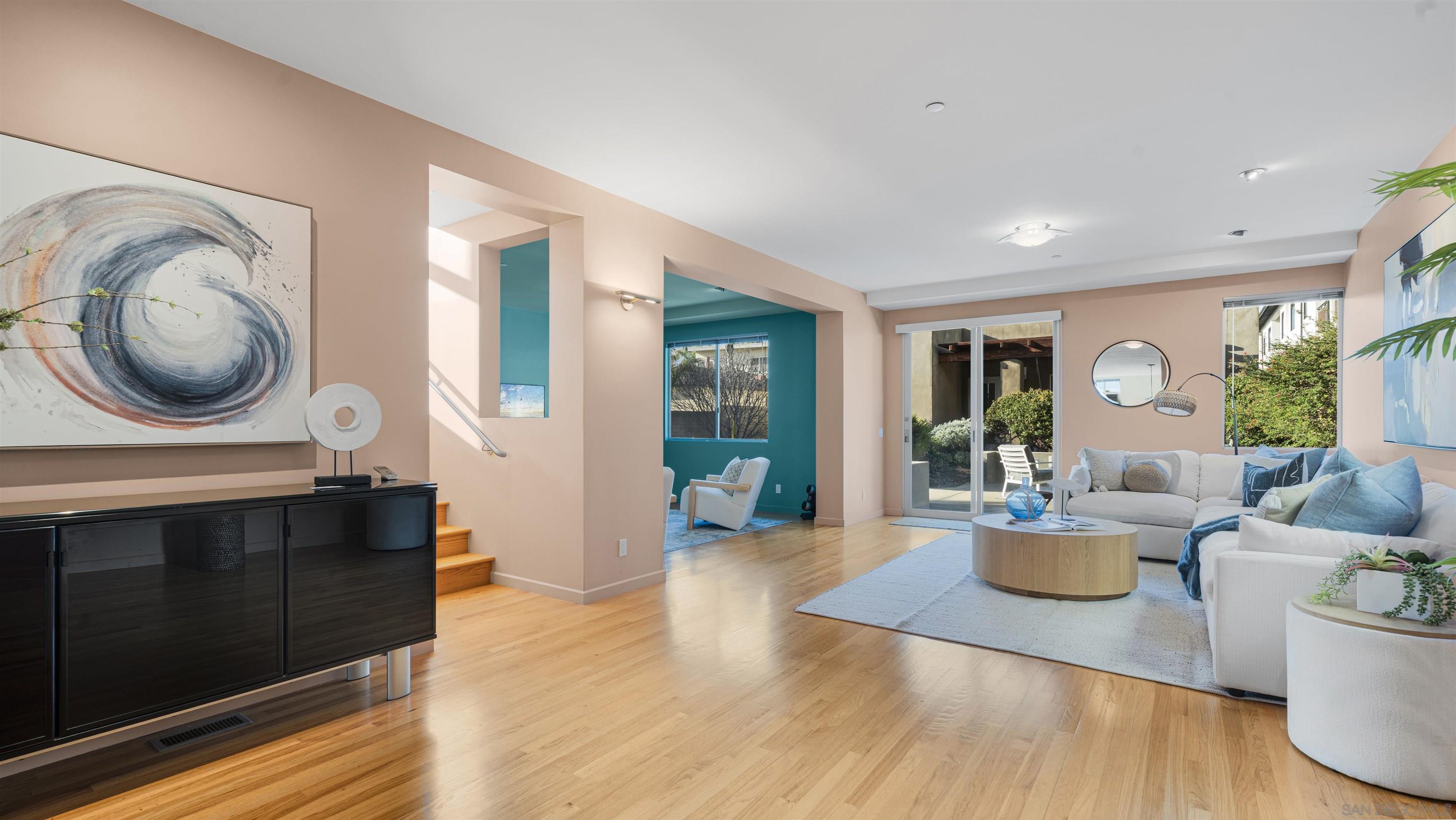 Detail Gallery Image 8 of 48 For 150  Juniper Ave, Carlsbad,  CA 92008 - 3 Beds | 2/2 Baths