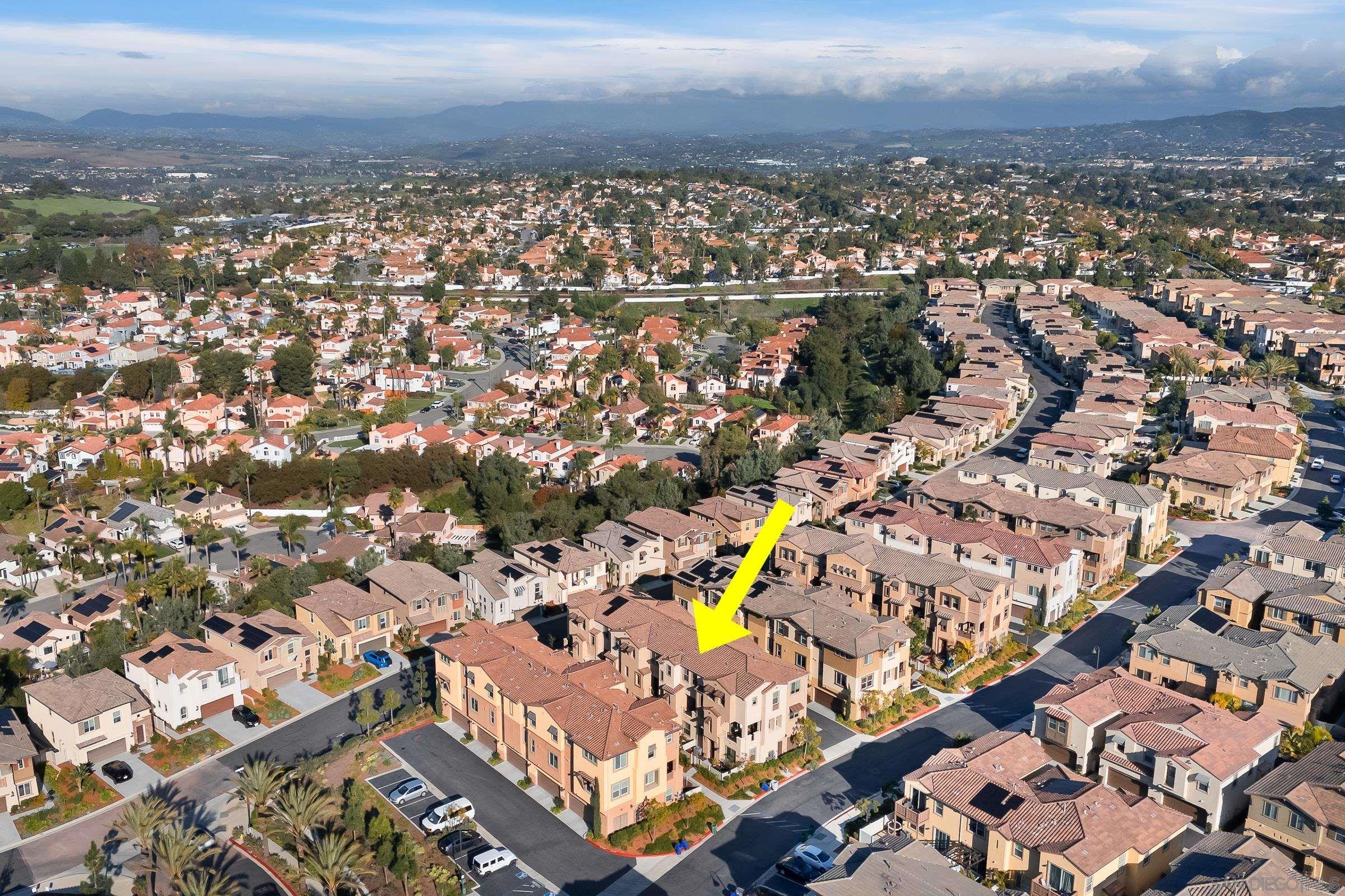 Detail Gallery Image 47 of 52 For 1118  via Lucero, Oceanside,  CA 92056 - 4 Beds | 3/1 Baths