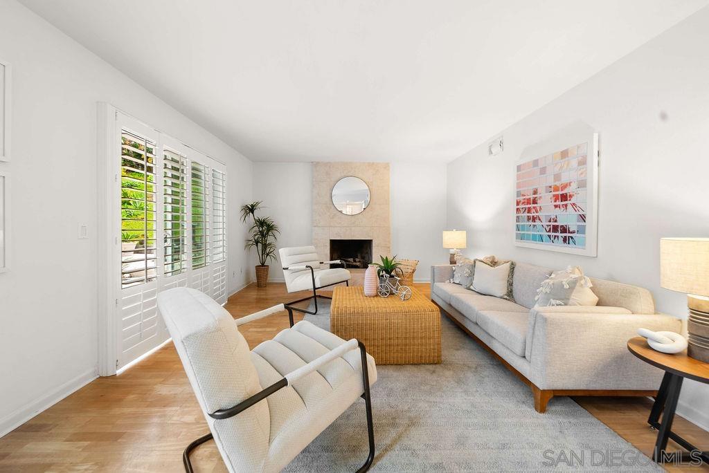 Detail Gallery Image 11 of 44 For 2210  Valley Rd, Oceanside,  CA 92056 - 5 Beds | 3 Baths