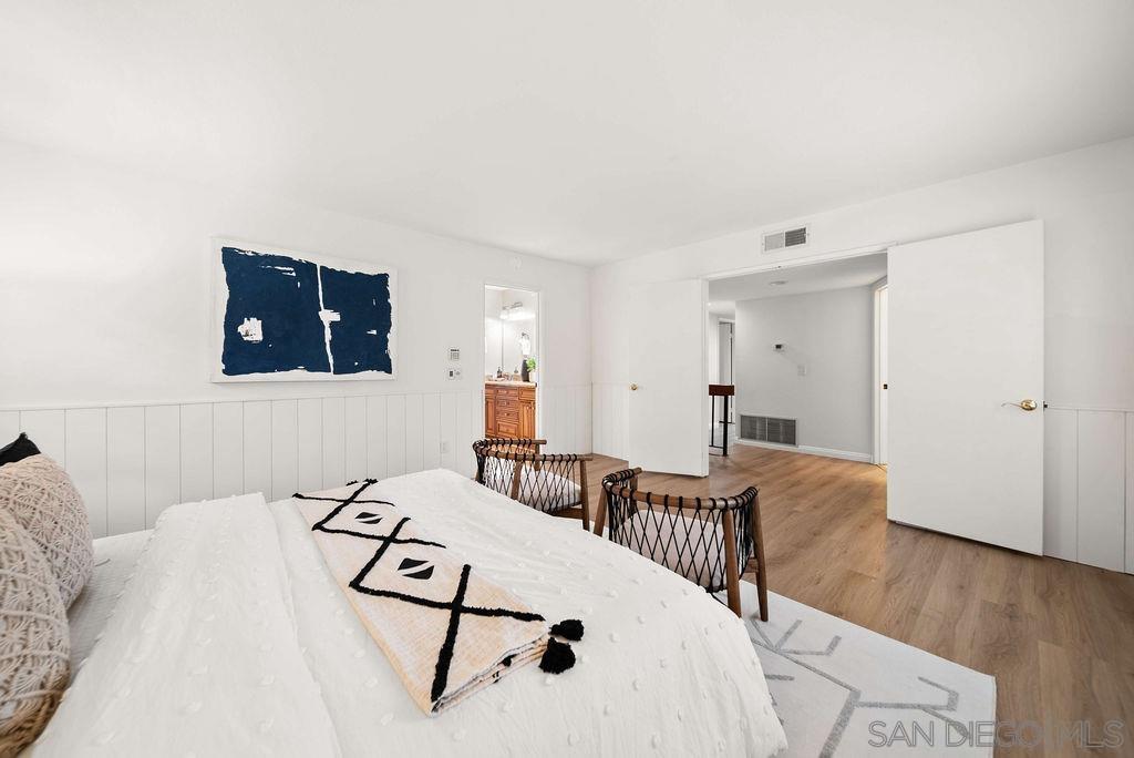 Detail Gallery Image 16 of 44 For 2210  Valley Rd, Oceanside,  CA 92056 - 5 Beds | 3 Baths