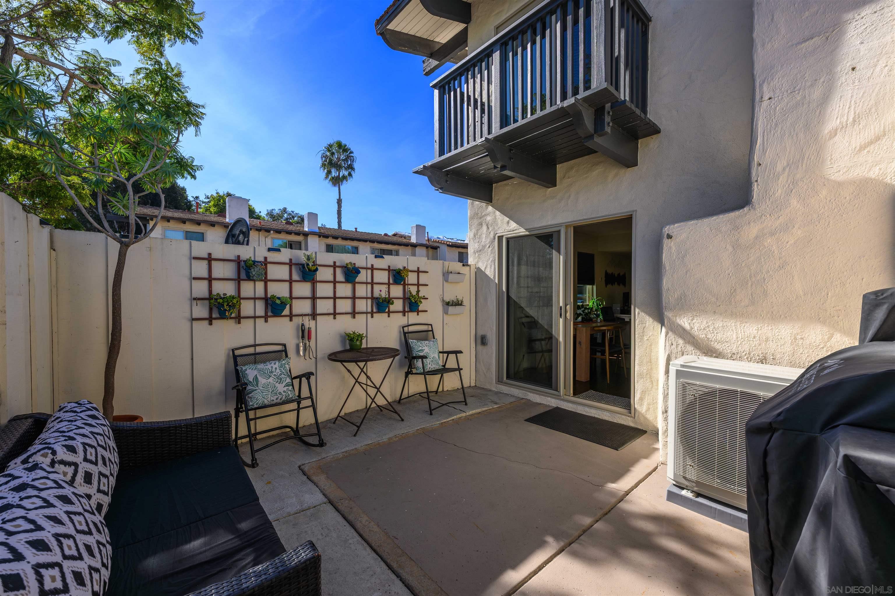 Detail Gallery Image 24 of 28 For 4202  Loma Riviera Ln, San Diego,  CA 92110 - 2 Beds | 1/1 Baths