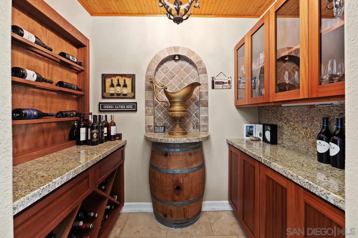 Detail Gallery Image 8 of 35 For 14711  Caminito Mar De Plata, Del Mar,  CA 92014 - 4 Beds | 3 Baths