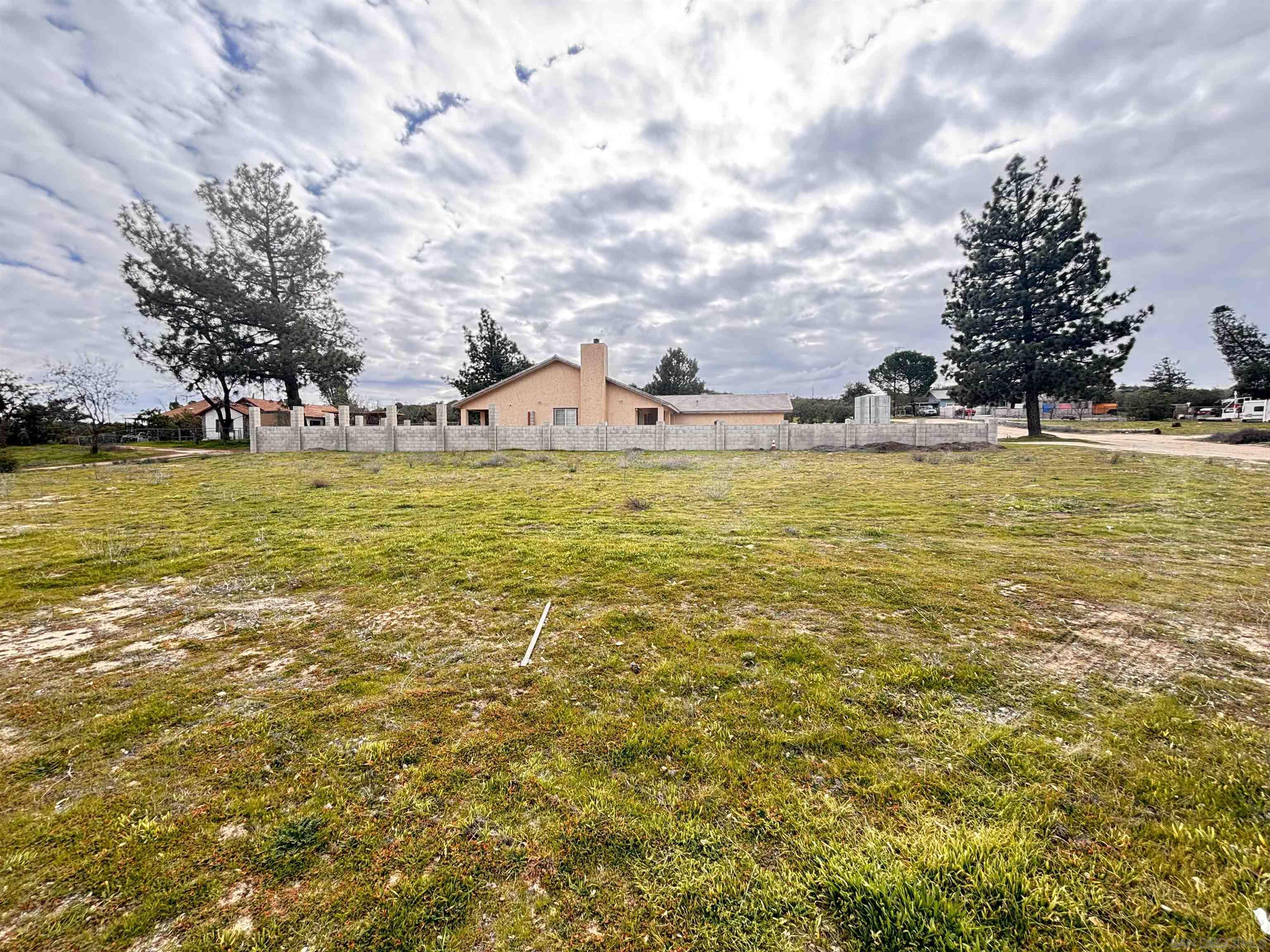 Detail Gallery Image 2 of 20 For 2185  Manzanita Ln, Boulevard,  CA 91905 - 4 Beds | 2 Baths
