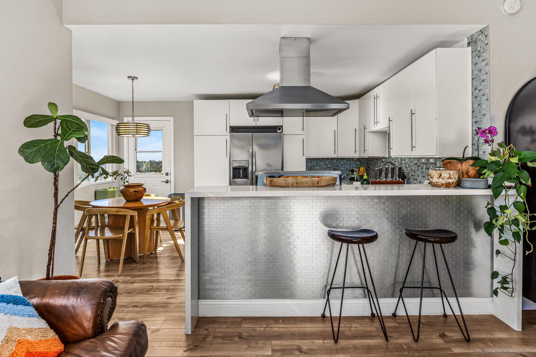 Detail Gallery Image 15 of 27 For 1410  San Bernardino Ave, Spring Valley,  CA 91977 - 4 Beds | 2 Baths