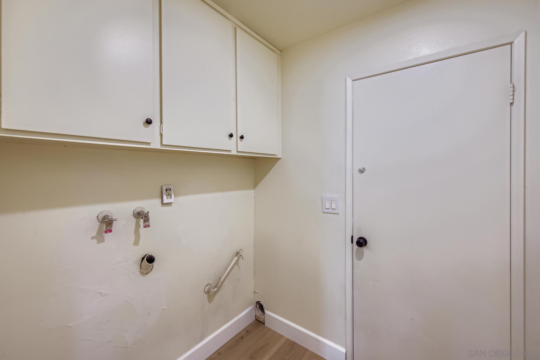 Detail Gallery Image 28 of 31 For 10386  La Duena Way, San Diego,  CA 92124 - 5 Beds | 2 Baths