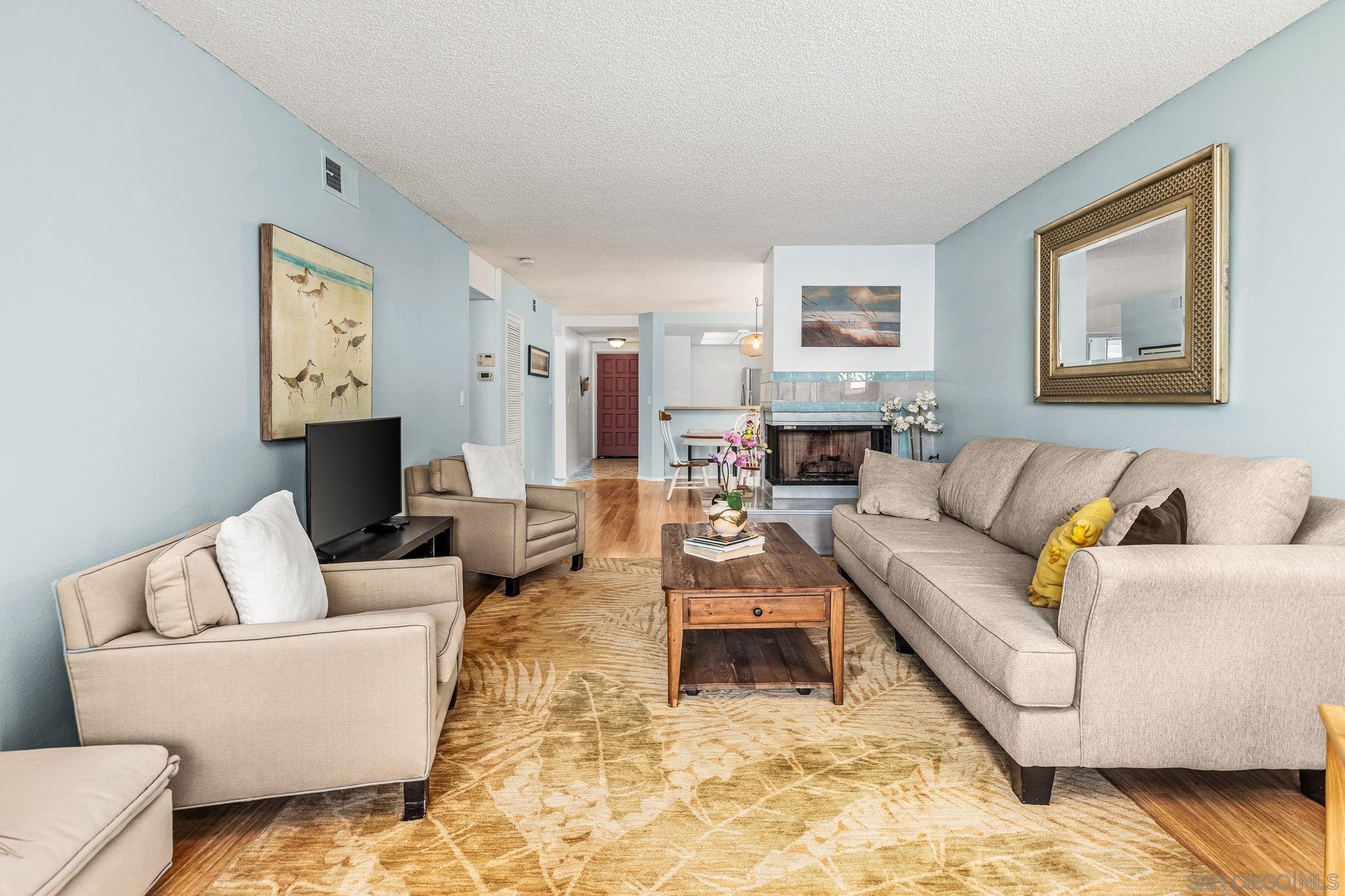 Front Image Thumbnail for SD260001834