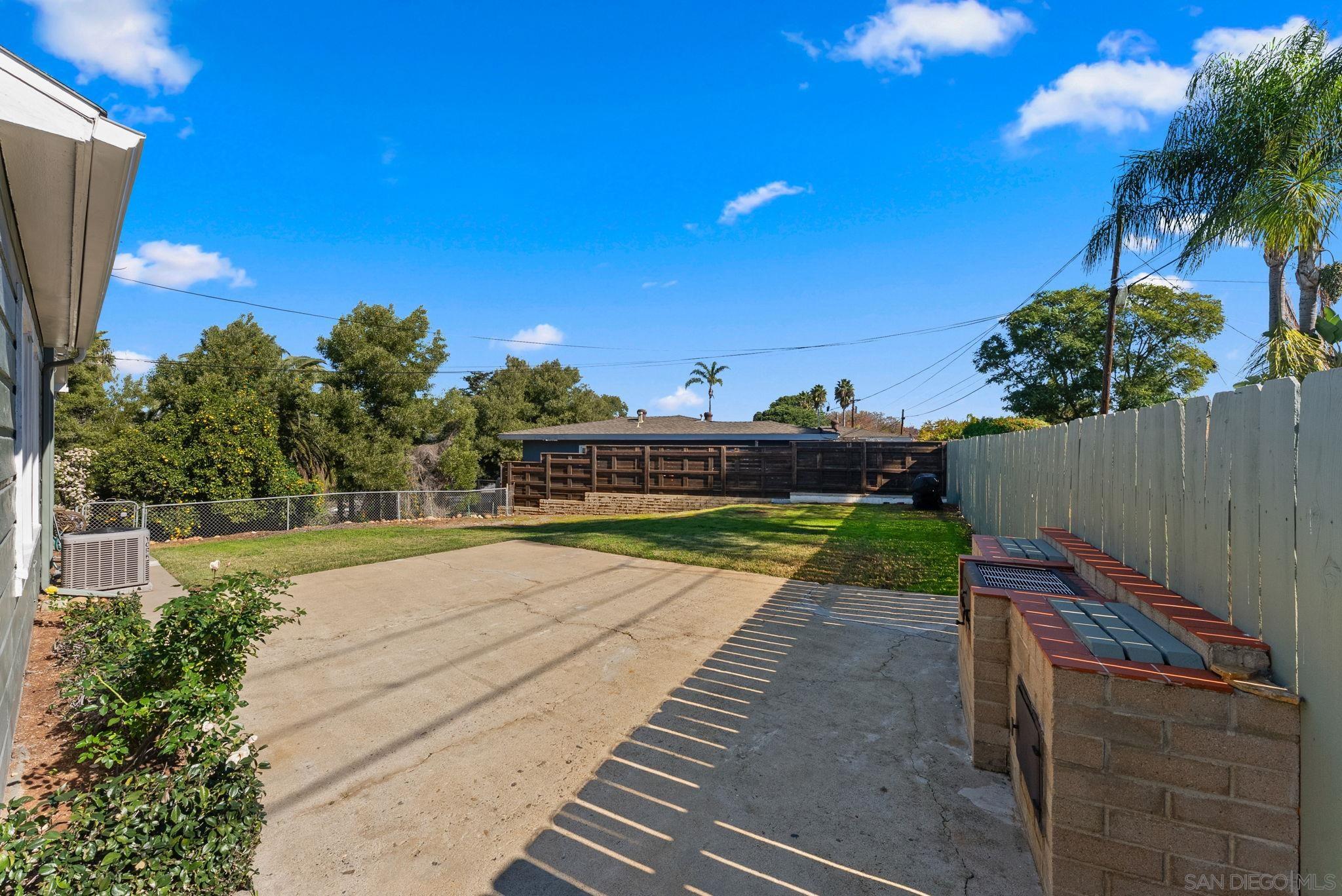 Detail Gallery Image 4 of 39 For 6673-75  Amherst St, San Diego,  CA 92115 - – Beds | – Baths