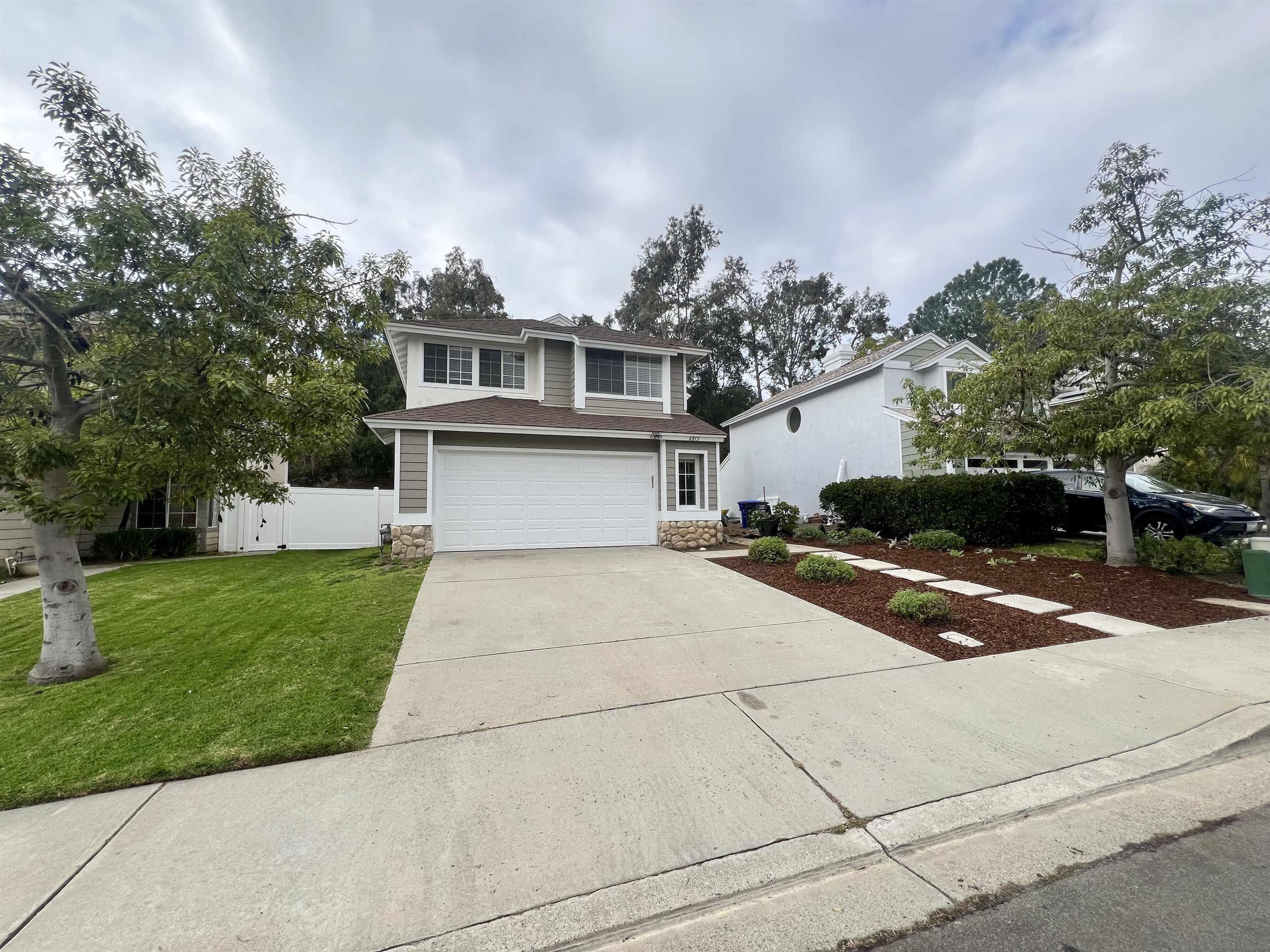 Detail Gallery Image 2 of 23 For 6815  Xana Way, Carlsbad,  CA 92009 - 3 Beds | 2/1 Baths