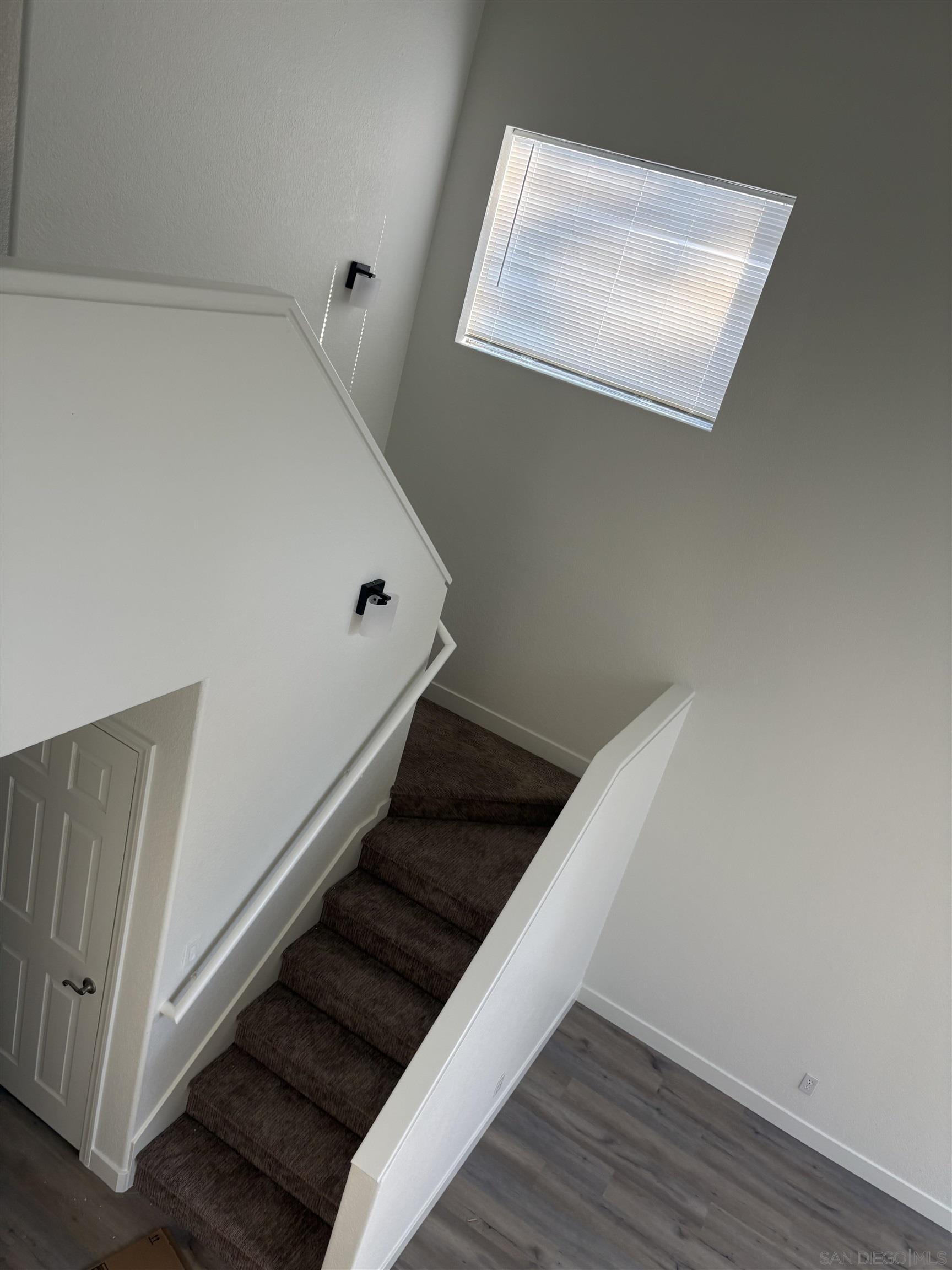 Detail Gallery Image 11 of 23 For 6815  Xana Way, Carlsbad,  CA 92009 - 3 Beds | 2/1 Baths