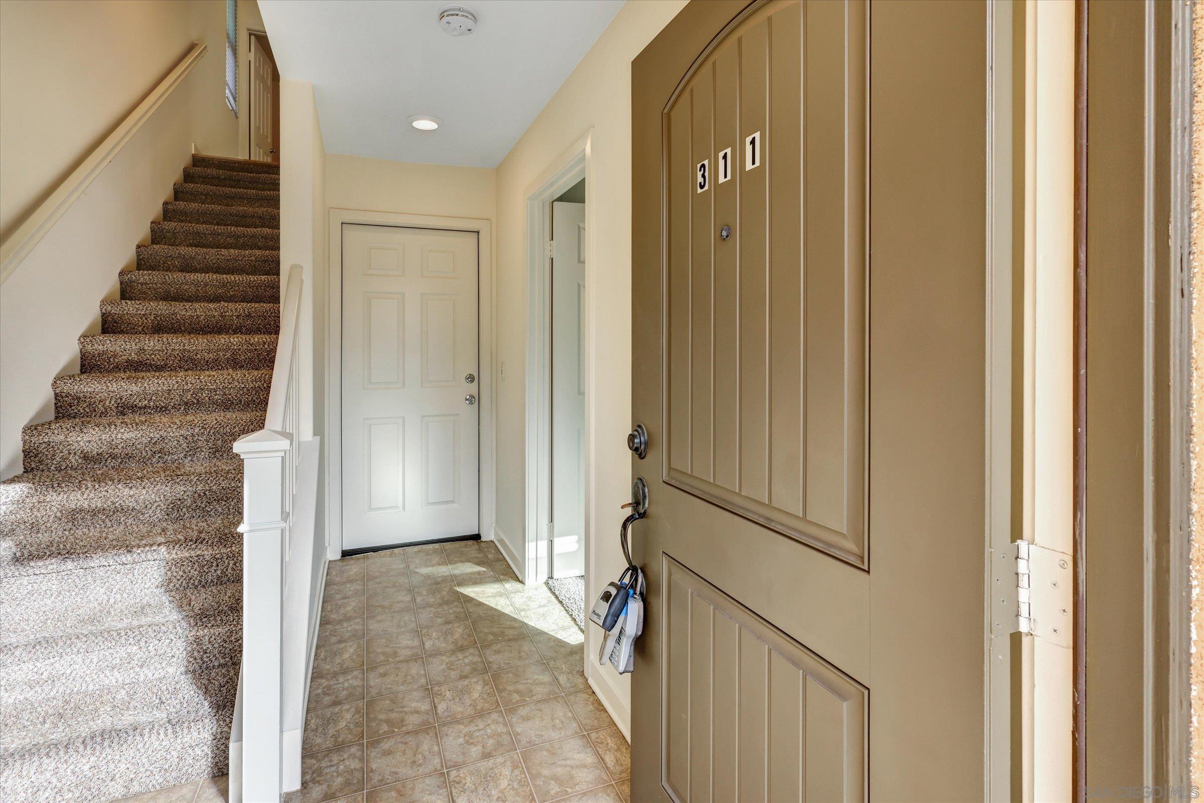 Detail Gallery Image 11 of 37 For 311  Mission Terrace Ave, San Marcos,  CA 92069 - 4 Beds | 3/1 Baths