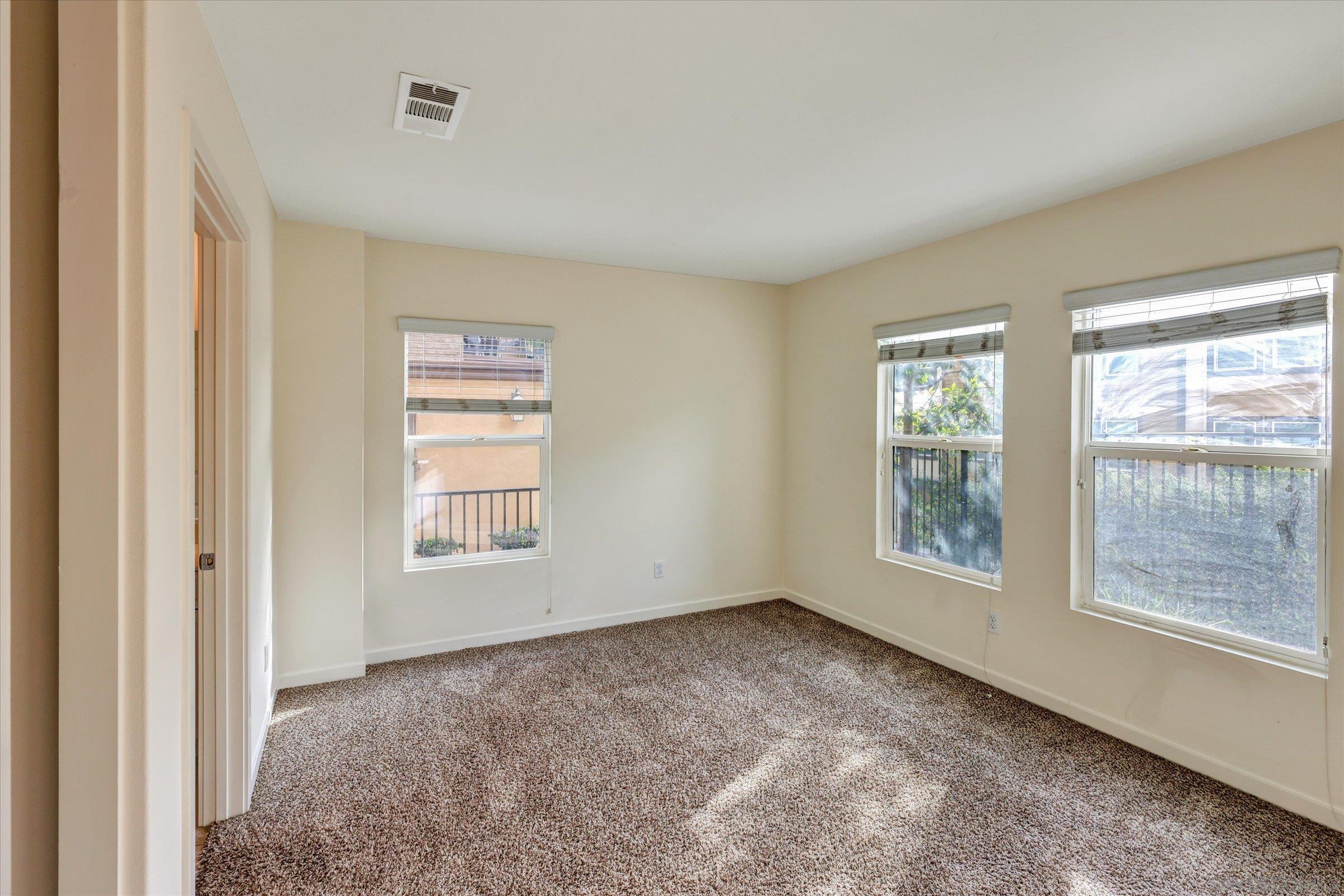 Detail Gallery Image 12 of 37 For 311  Mission Terrace Ave, San Marcos,  CA 92069 - 4 Beds | 3/1 Baths