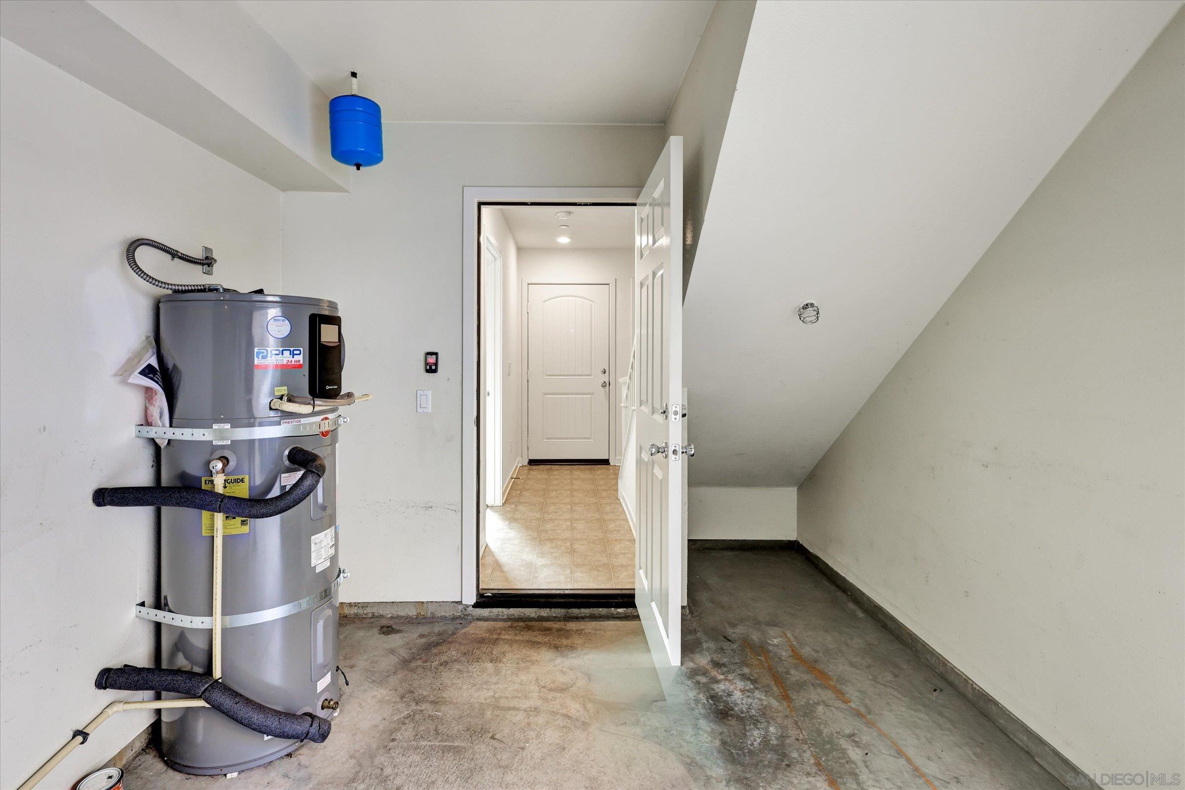 Detail Gallery Image 30 of 37 For 311  Mission Terrace Ave, San Marcos,  CA 92069 - 4 Beds | 3/1 Baths