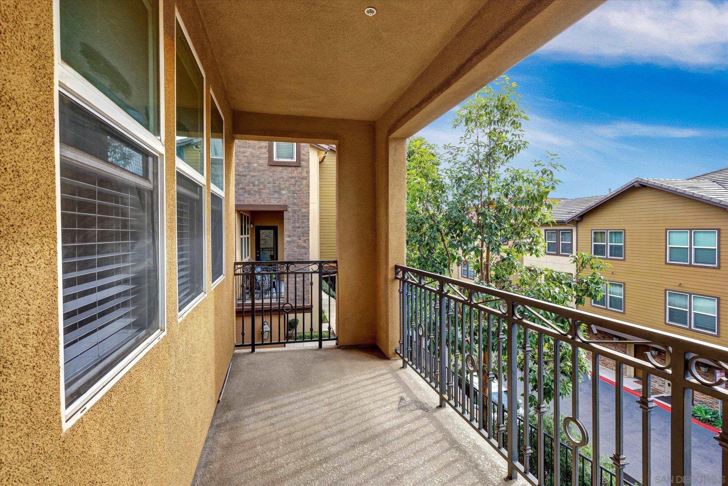 Detail Gallery Image 9 of 37 For 311  Mission Terrace Ave, San Marcos,  CA 92069 - 4 Beds | 3/1 Baths