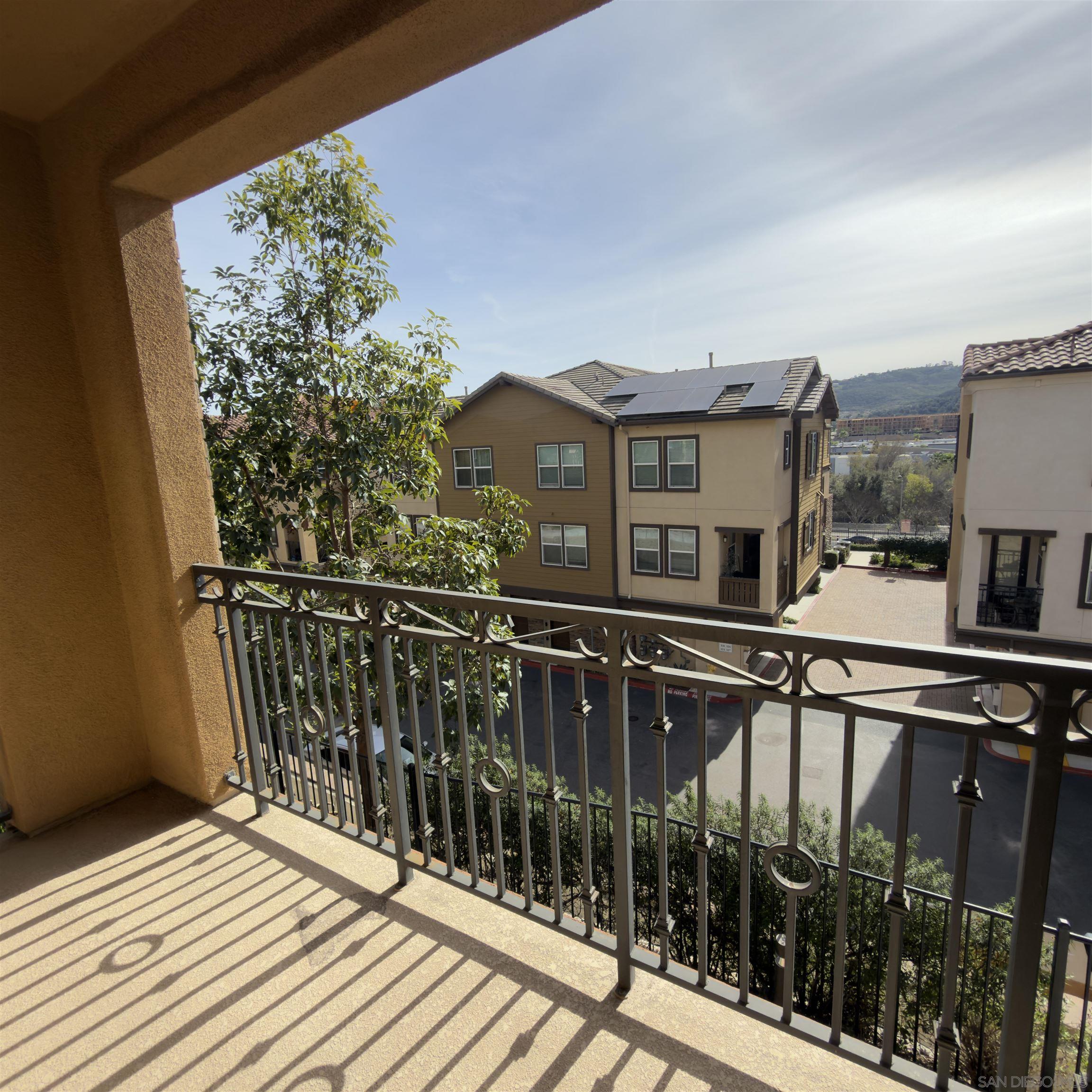 Detail Gallery Image 10 of 37 For 311  Mission Terrace Ave, San Marcos,  CA 92069 - 4 Beds | 3/1 Baths