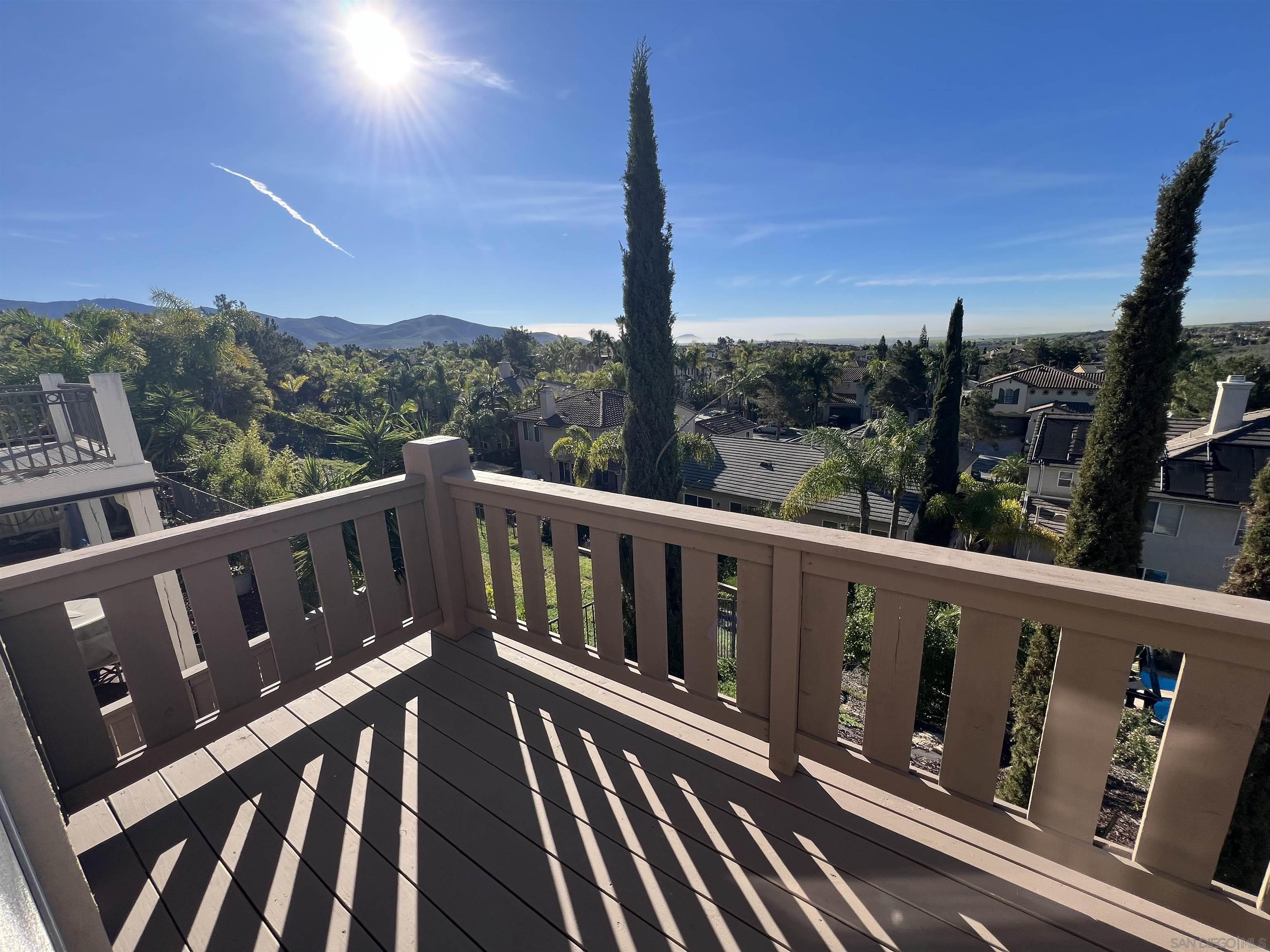 Detail Gallery Image 5 of 29 For 1454  Marble Canyon Way, Chula Vista,  CA 91915 - 5 Beds | 3/1 Baths