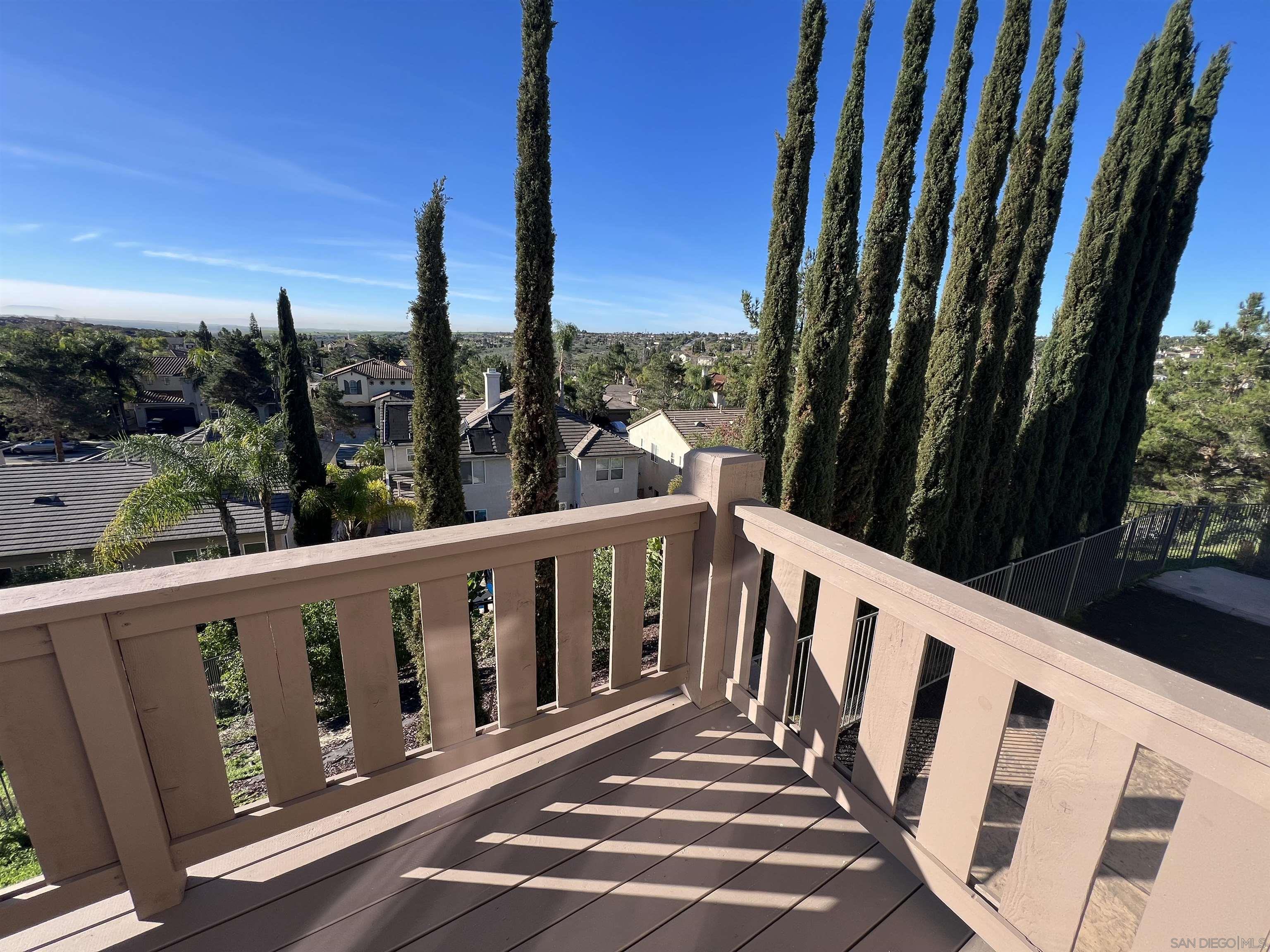 Detail Gallery Image 6 of 29 For 1454  Marble Canyon Way, Chula Vista,  CA 91915 - 5 Beds | 3/1 Baths