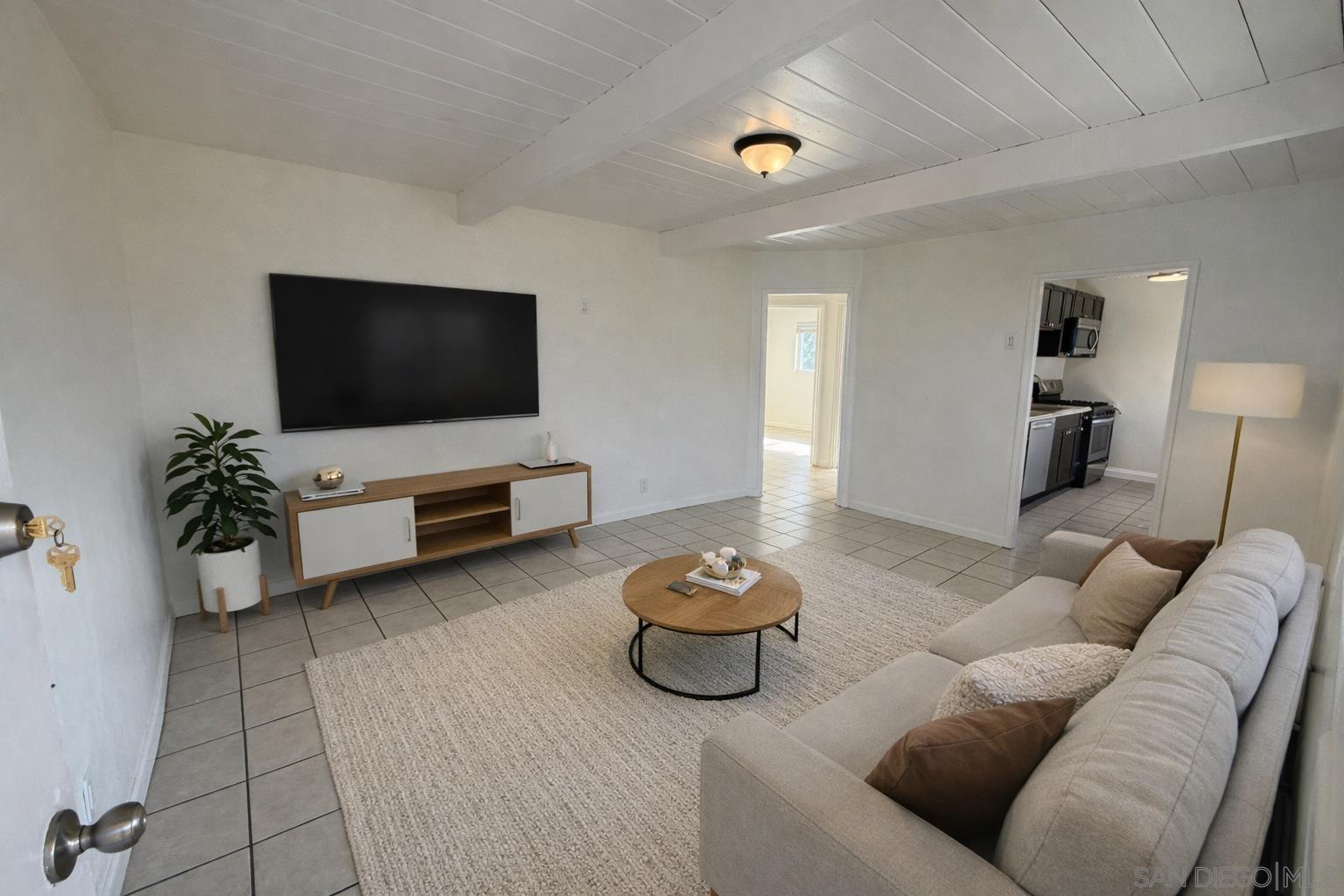 Front Image Thumbnail for SD260001886