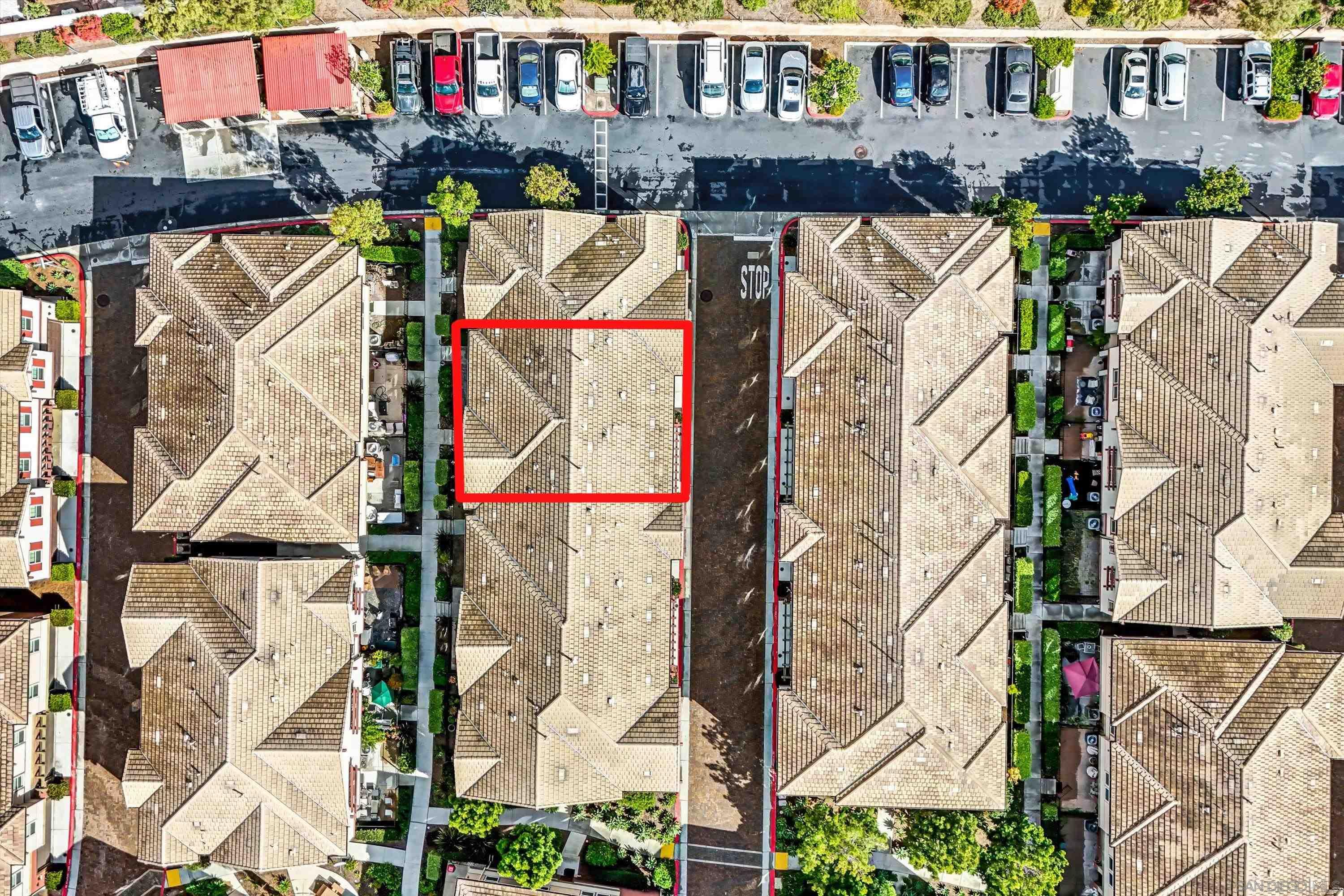 Detail Gallery Image 32 of 40 For 1514  Crown Ln Unit  #2,  Chula Vista,  CA 91915 - 3 Beds | 2/1 Baths