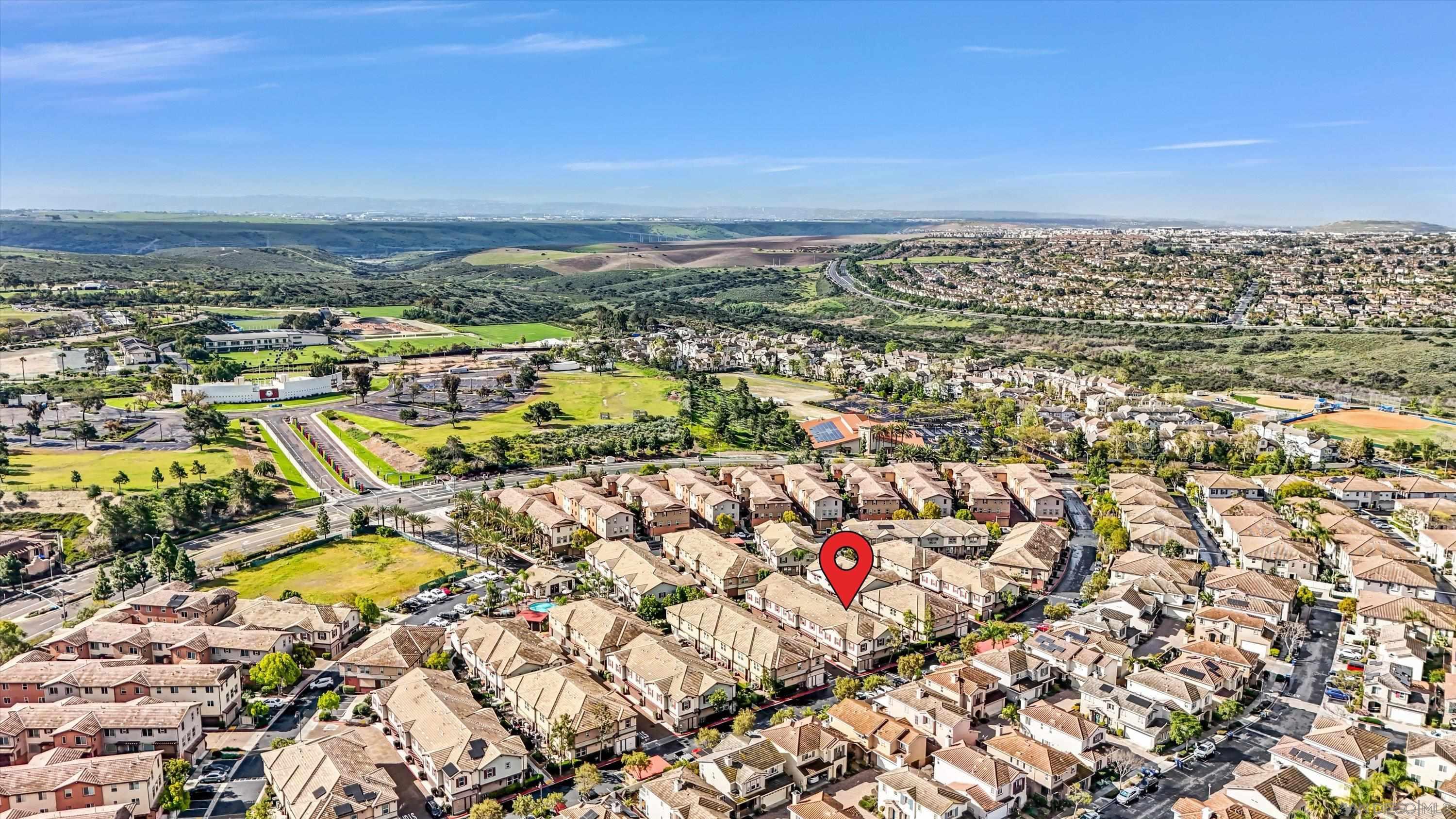 Detail Gallery Image 38 of 40 For 1514  Crown Ln Unit  #2,  Chula Vista,  CA 91915 - 3 Beds | 2/1 Baths