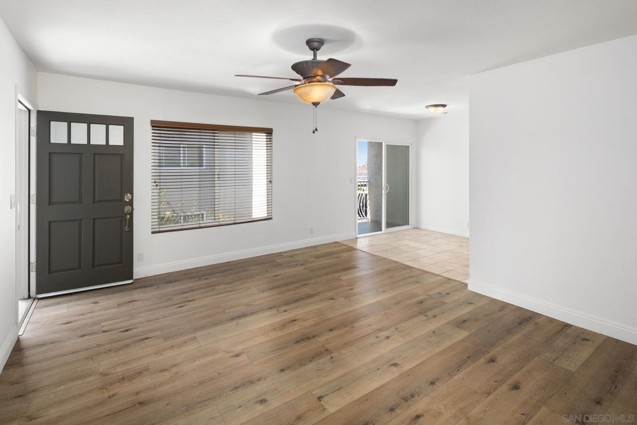 Detail Gallery Image 12 of 27 For 7594  Park Ridge Blvd  13, San Diego,  CA 92120 - 2 Beds | 2 Baths