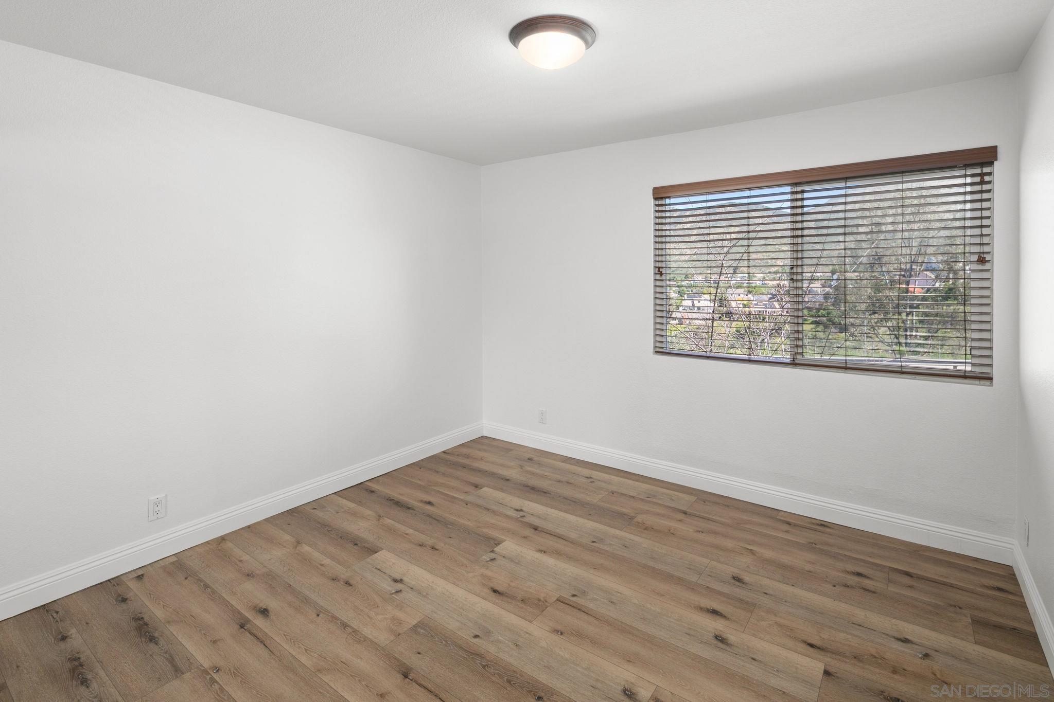 Detail Gallery Image 19 of 27 For 7594  Park Ridge Blvd  13, San Diego,  CA 92120 - 2 Beds | 2 Baths